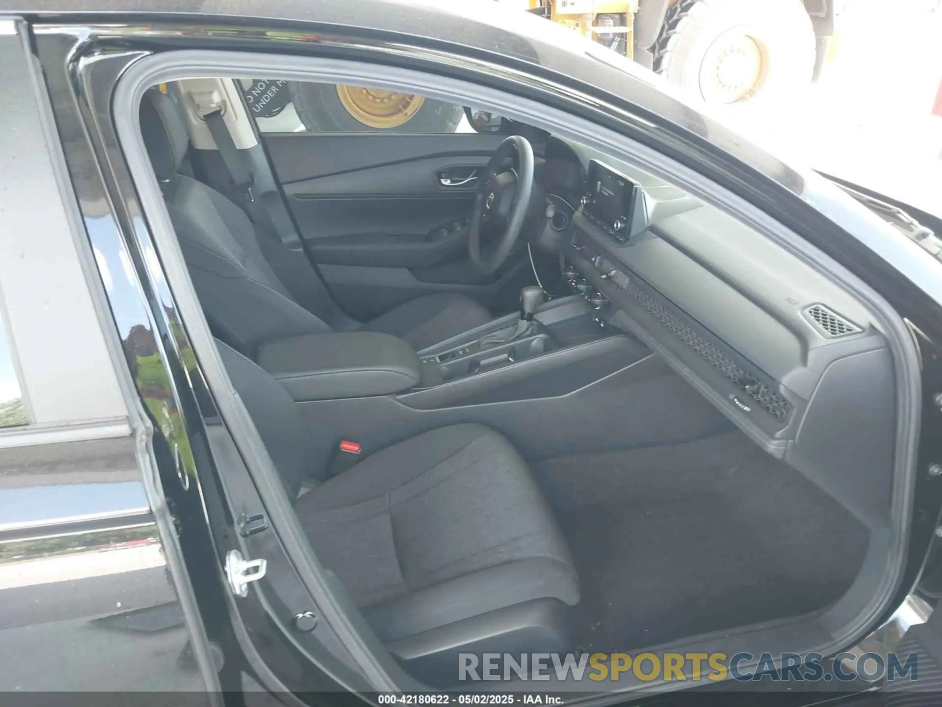 5 fotografías del automóvil dañado 1HGCY1F25SA014110 HONDA ACCORD 2025