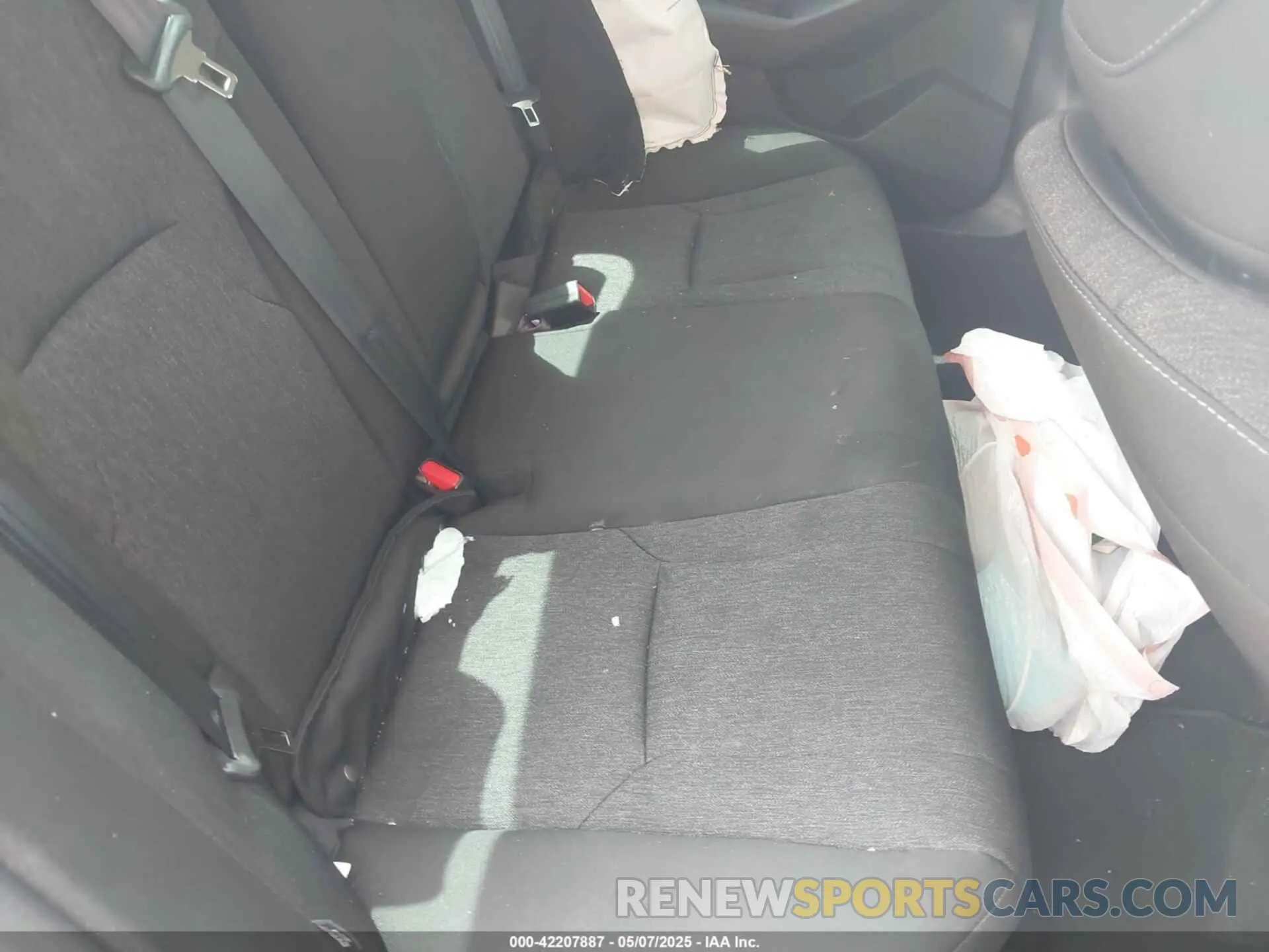 8 fotografías del automóvil dañado 1HGCY1F2XSA015253 HONDA ACCORD 2025