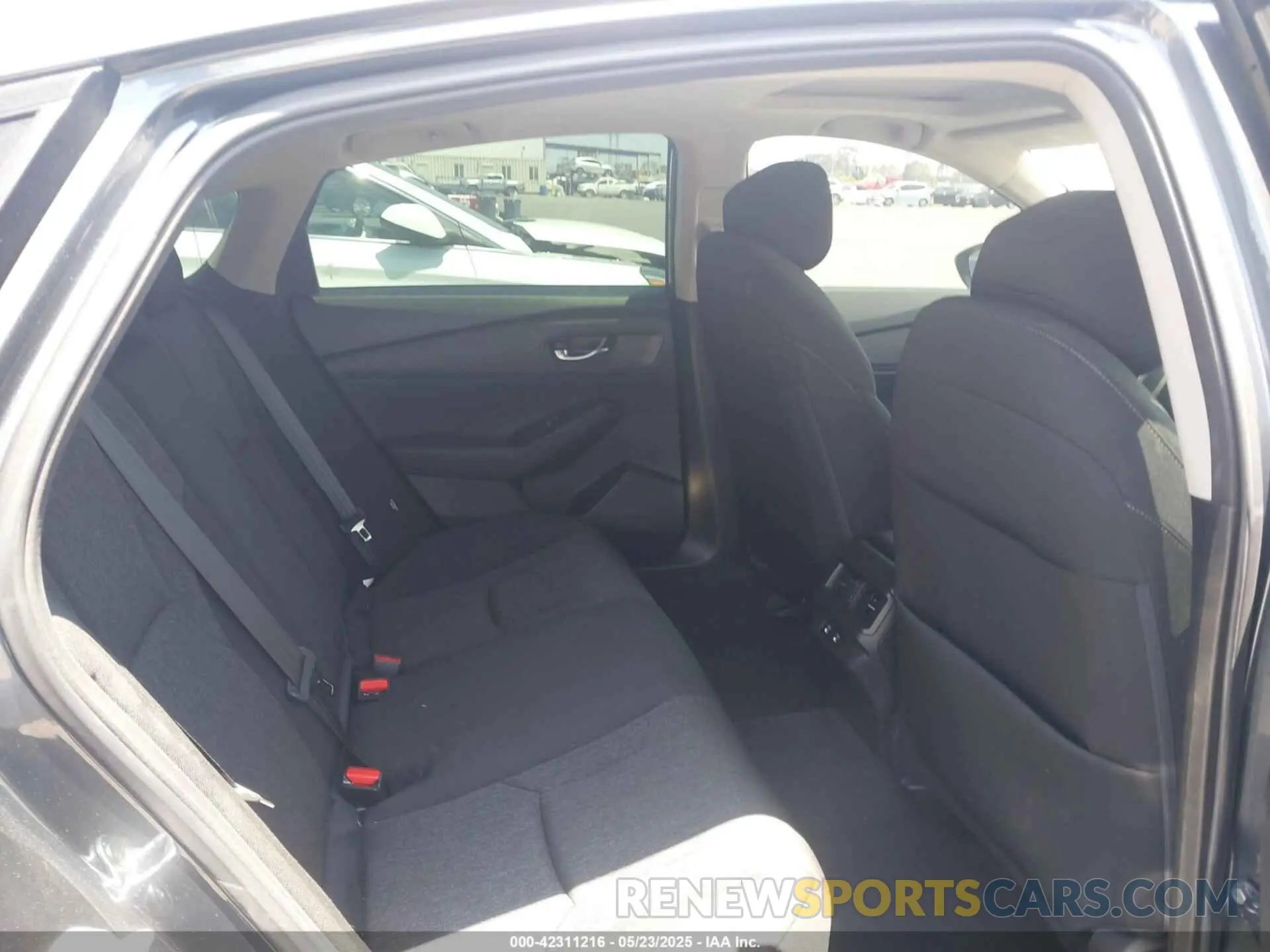 8 fotografías del automóvil dañado 1HGCY1F43SA018772 HONDA ACCORD 2025