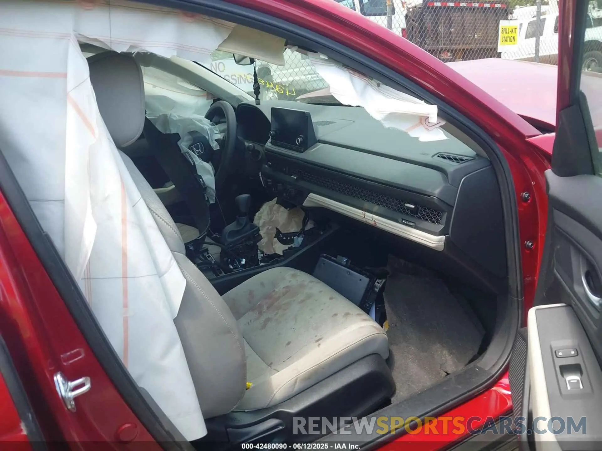 5 fotografías del automóvil dañado 1HGCY1F44SA018845 HONDA ACCORD 2025