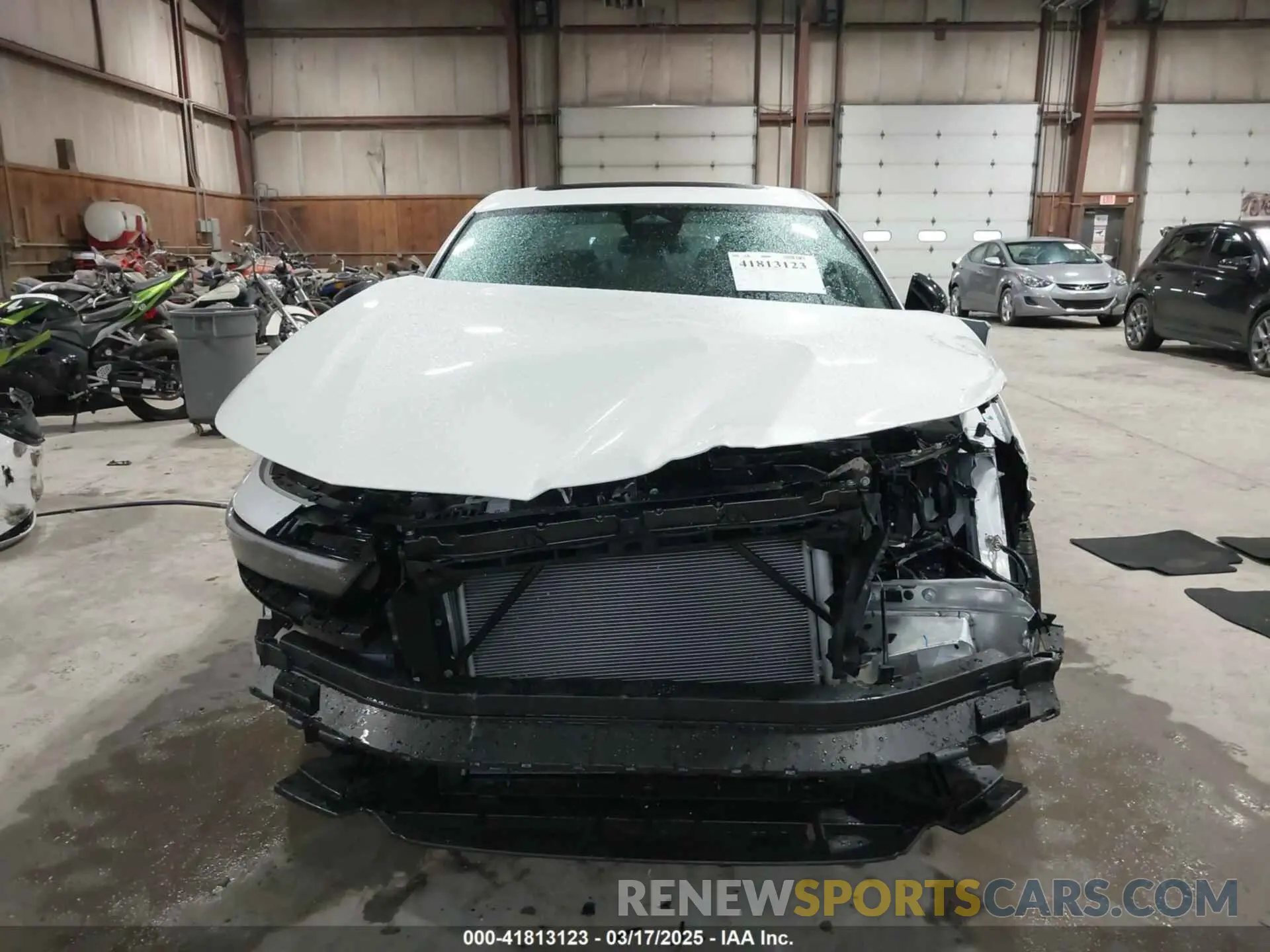 13 fotografías del automóvil dañado 1HGCY1F49SA000356 HONDA ACCORD 2025