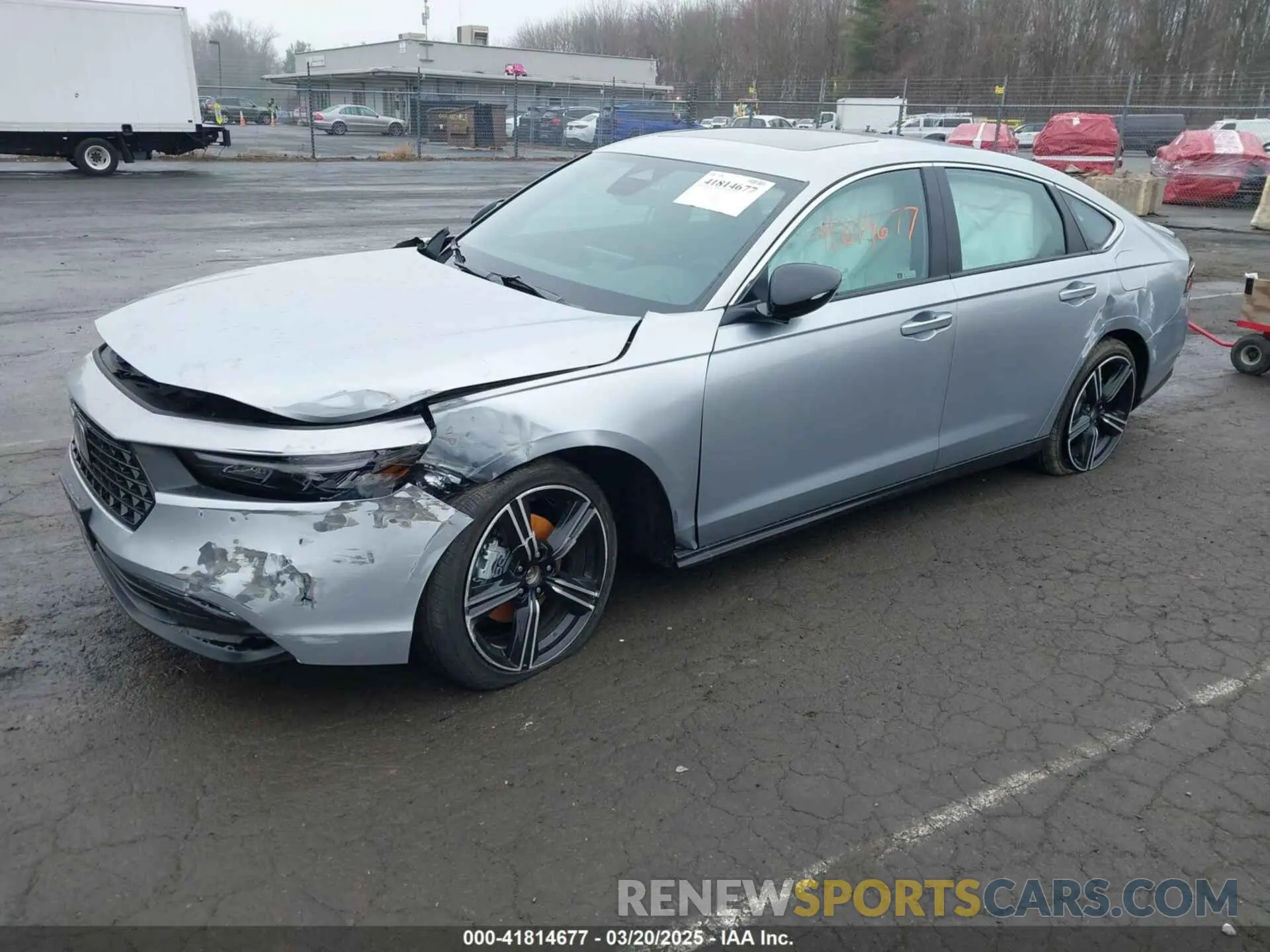2 fotografías del automóvil dañado 1HGCY2F50SA017965 HONDA ACCORD 2025