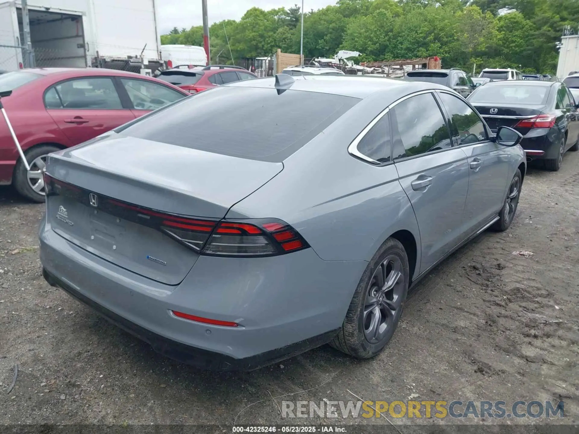4 fotografías del automóvil dañado 1HGCY2F66SA015470 HONDA ACCORD 2025