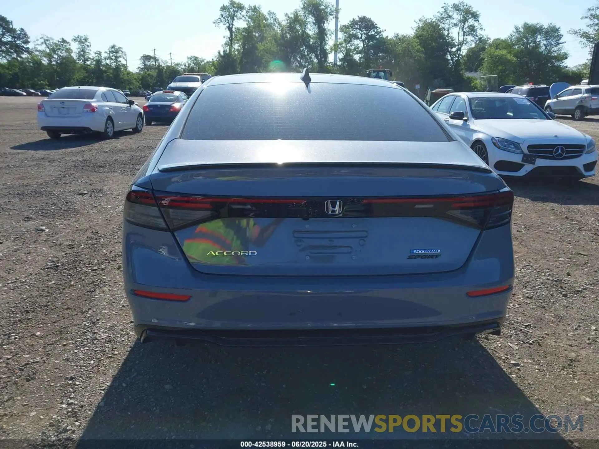 16 fotografías del automóvil dañado 1HGCY2F78SA030464 HONDA ACCORD 2025