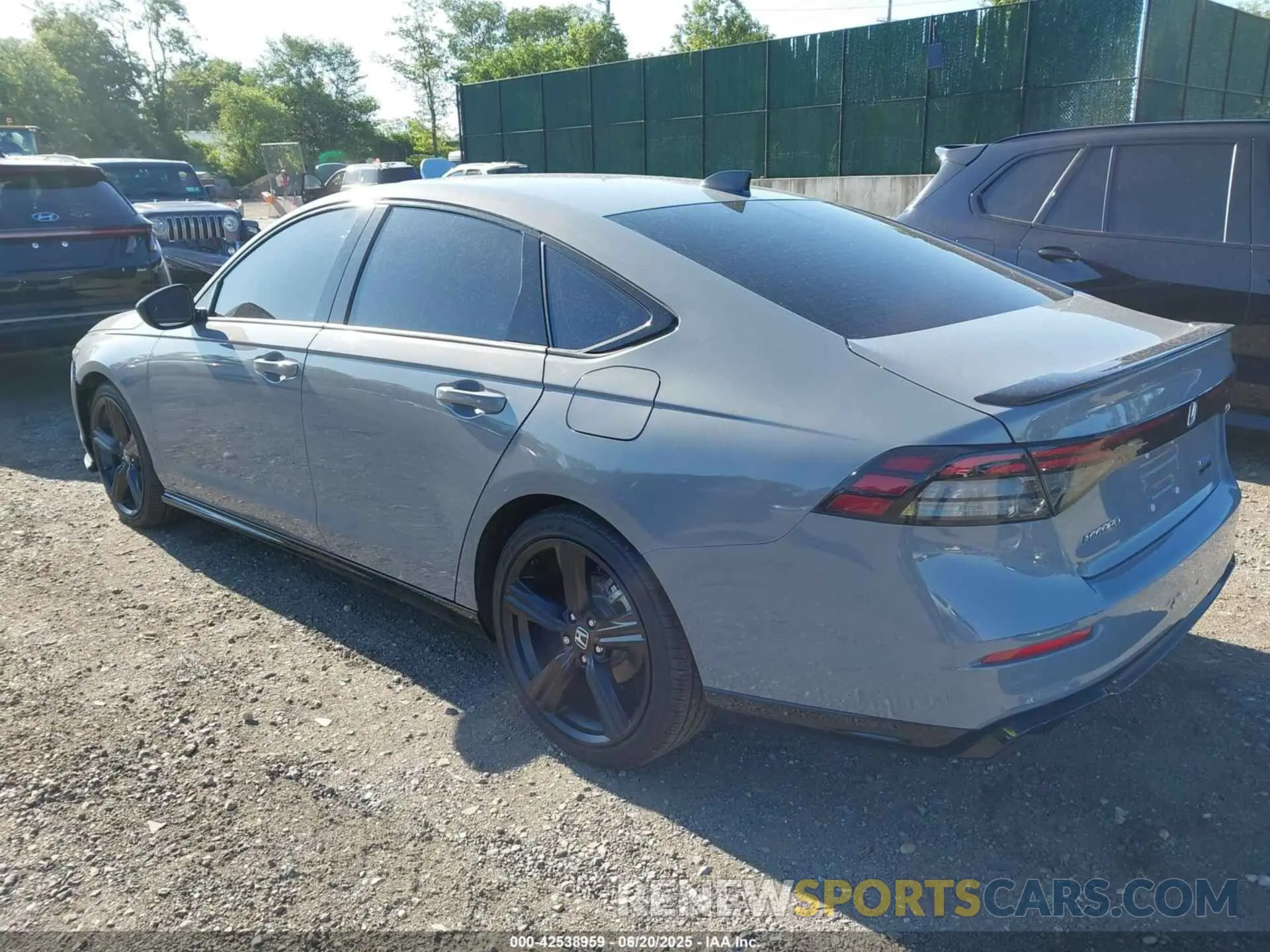 3 fotografías del automóvil dañado 1HGCY2F78SA030464 HONDA ACCORD 2025