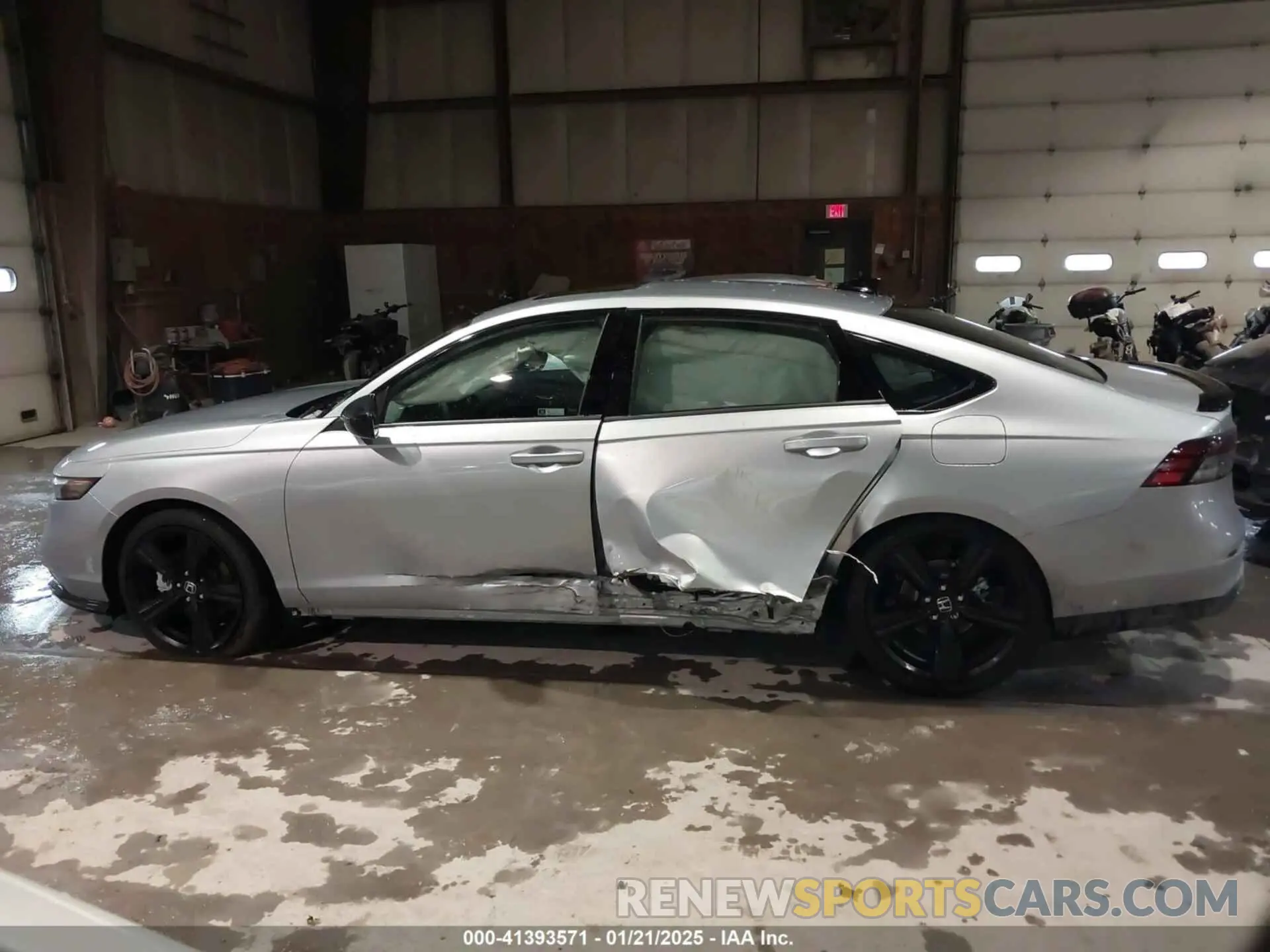 14 fotografías del automóvil dañado 1HGCY2F7XSA004092 HONDA ACCORD 2025