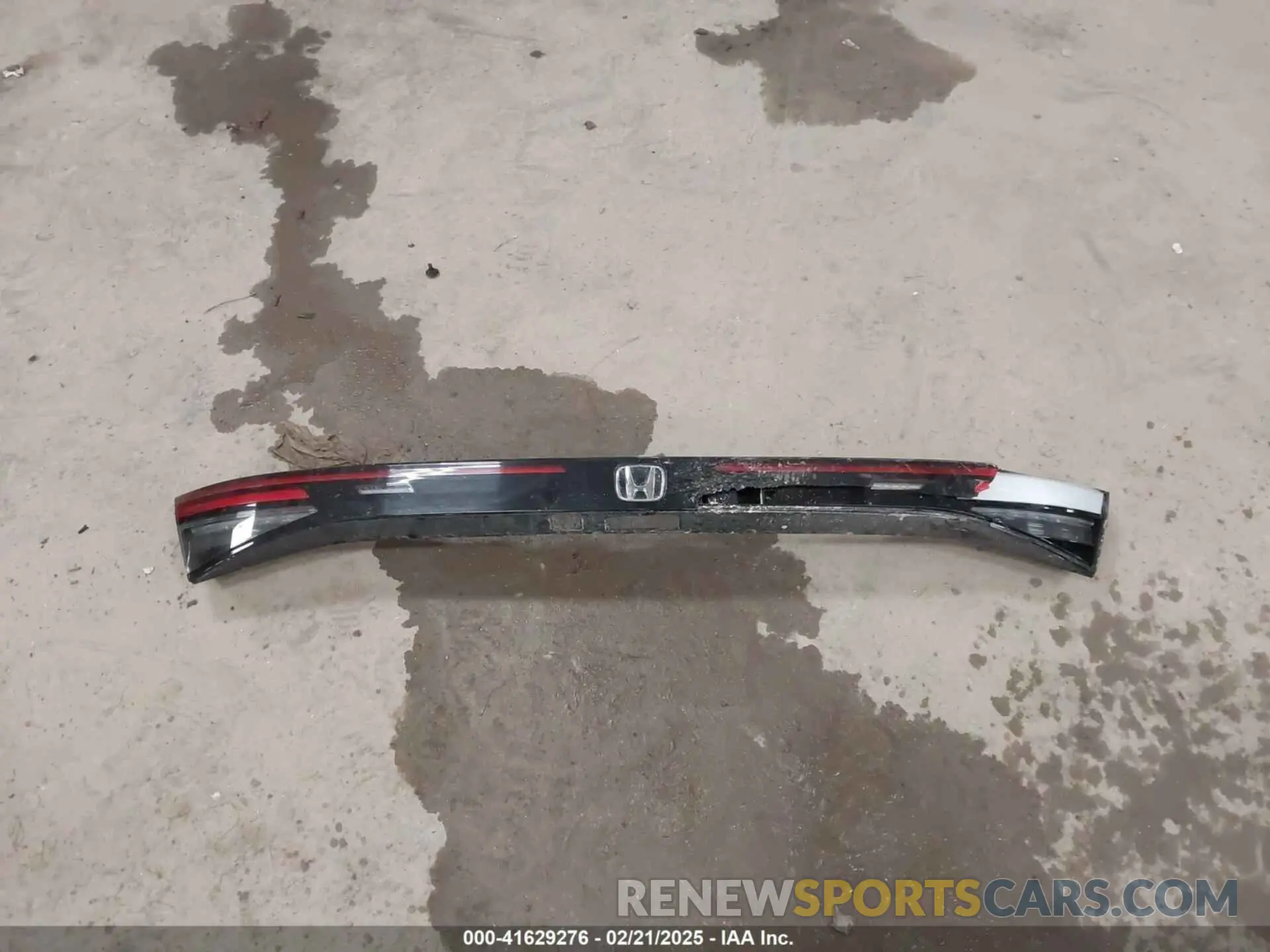 12 fotografías del automóvil dañado 1HGCY2F82SA012504 HONDA ACCORD 2025