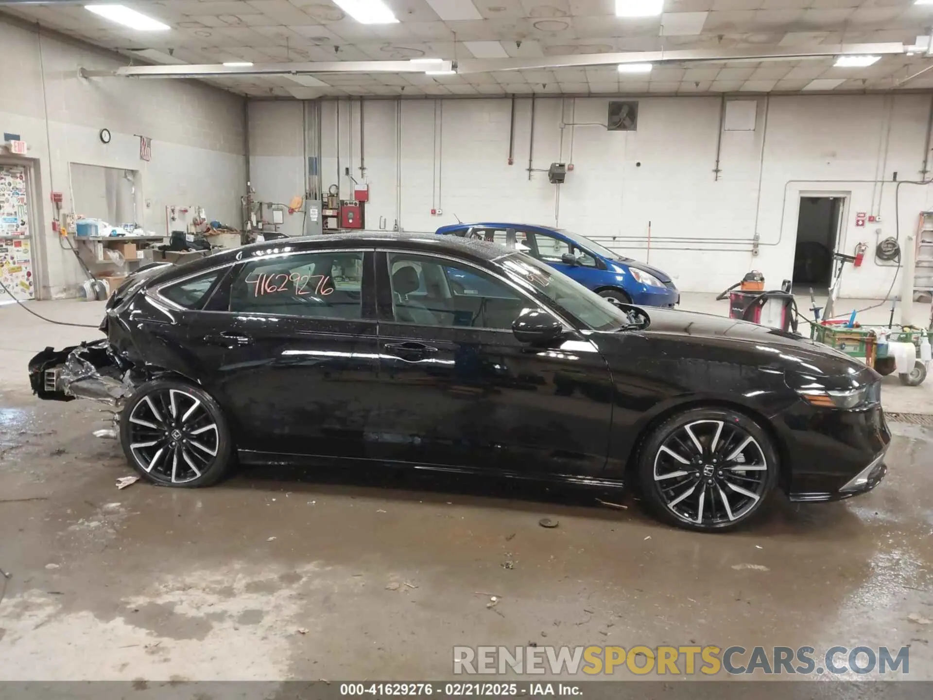 14 fotografías del automóvil dañado 1HGCY2F82SA012504 HONDA ACCORD 2025