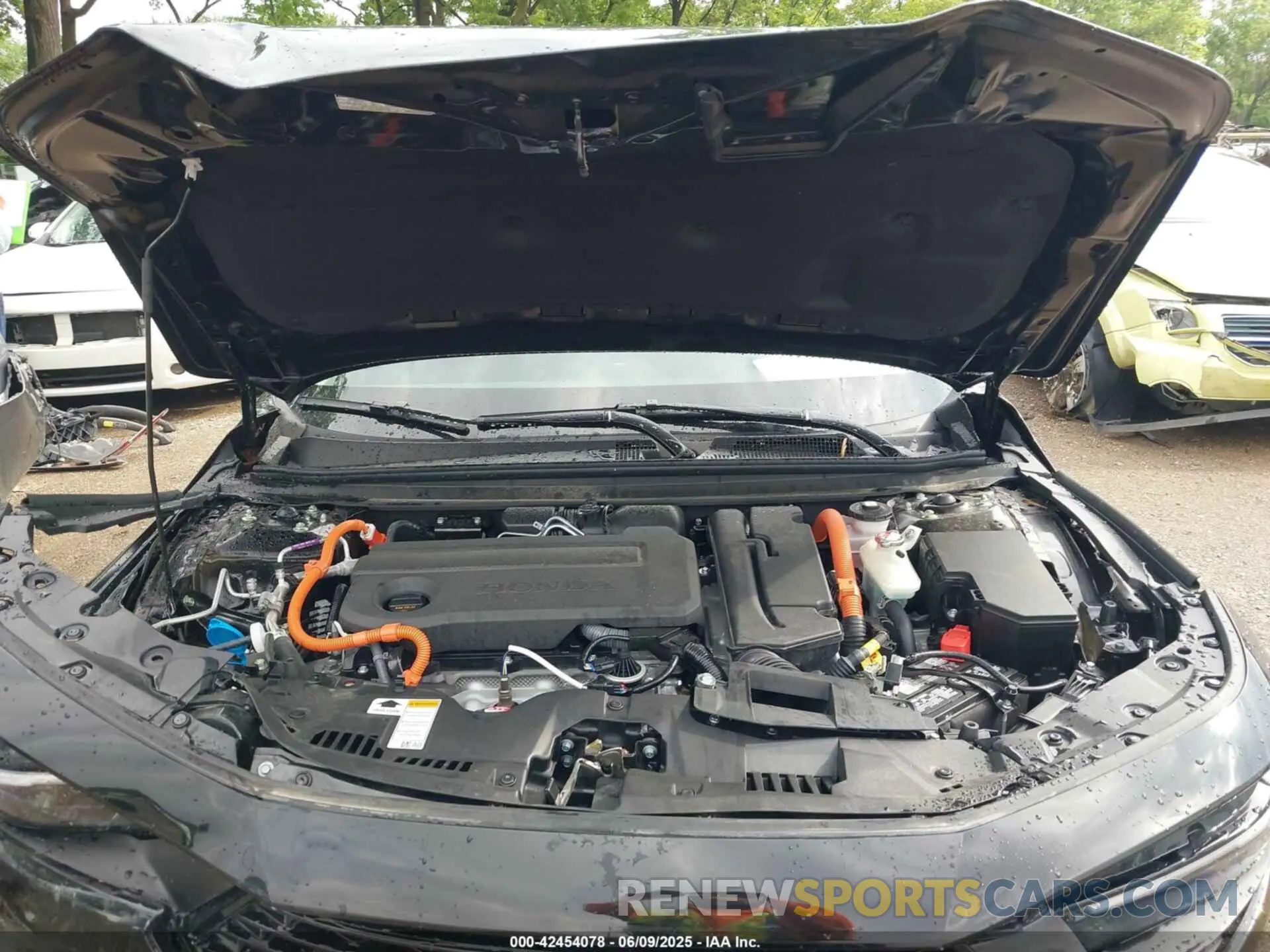 10 fotografías del automóvil dañado 1HGCY2F85SA003098 HONDA ACCORD 2025