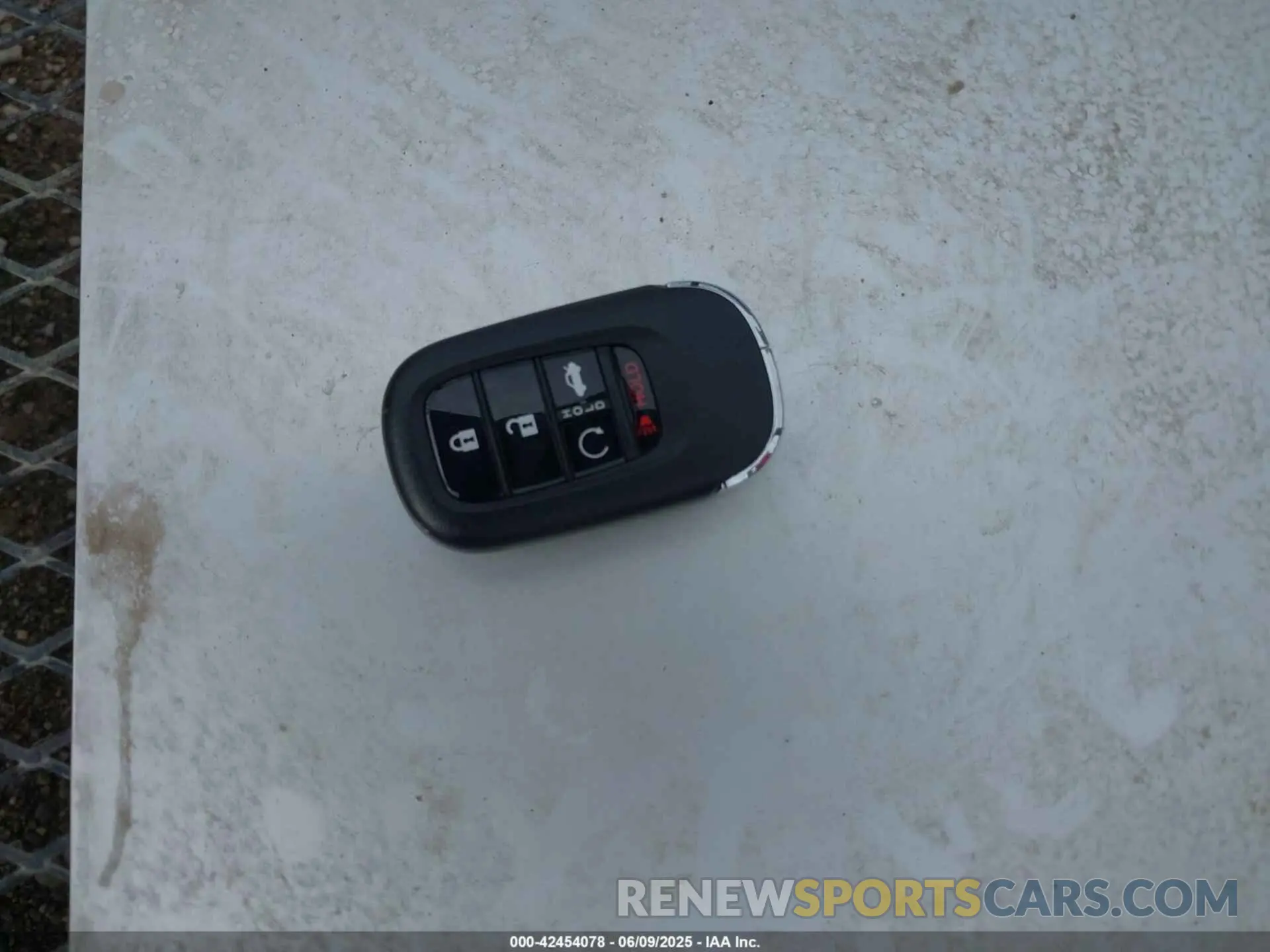 11 fotografías del automóvil dañado 1HGCY2F85SA003098 HONDA ACCORD 2025