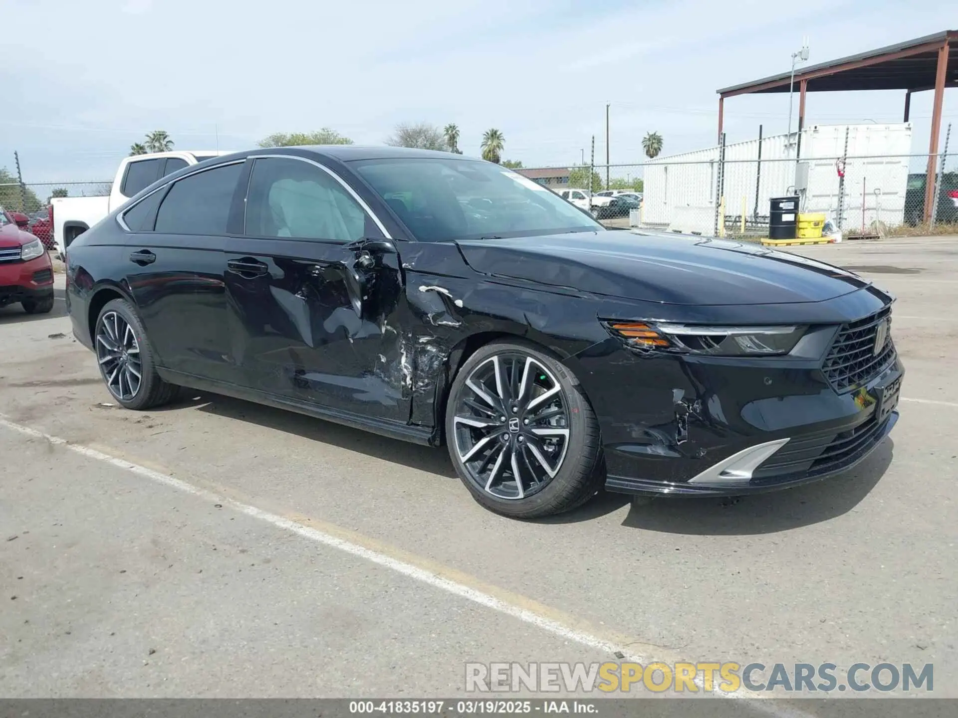 13 fotografías del automóvil dañado 1HGCY2F89SA027436 HONDA ACCORD 2025