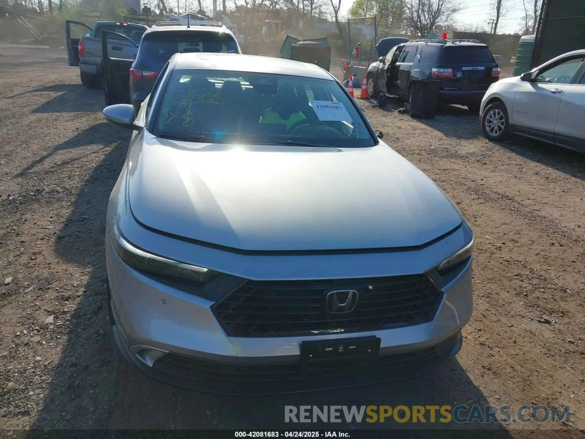 12 fotografías del automóvil dañado 1HGCY2F8XSA022651 HONDA ACCORD 2025