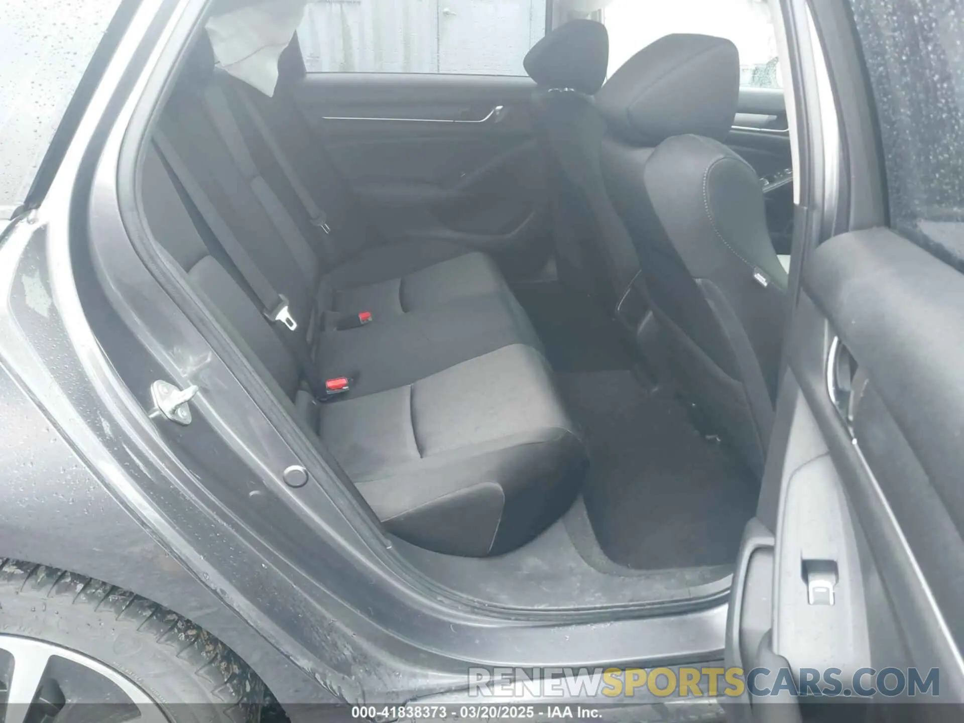 8 fotografías del automóvil dañado 1HGCV3F12KA006218 HONDA ACCORD HYBRID 2019