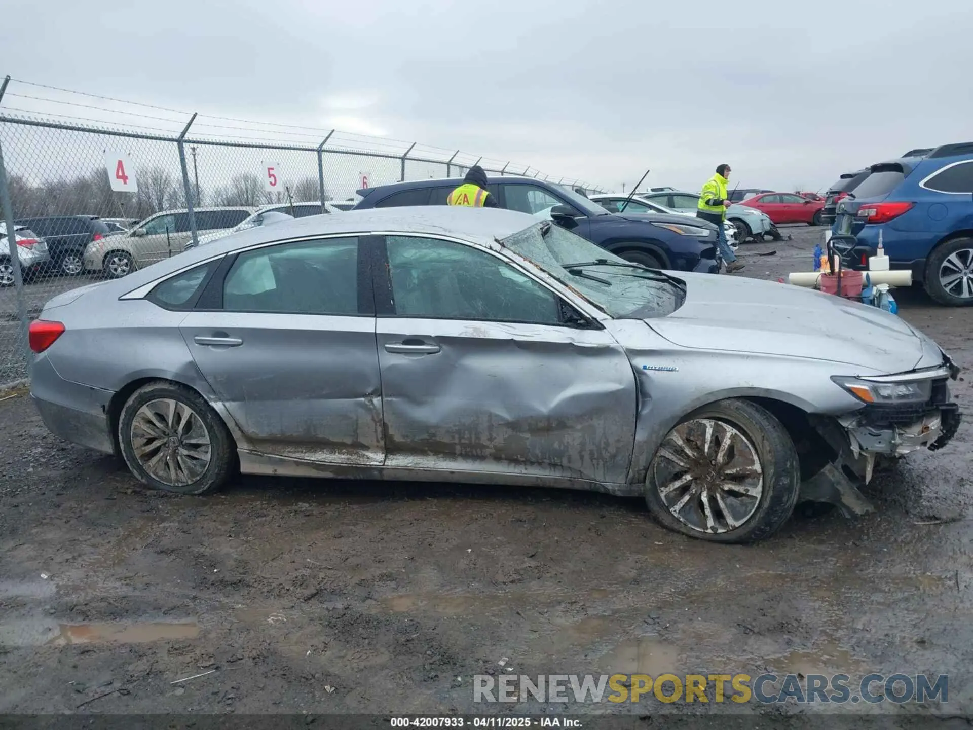 13 fotografías del automóvil dañado 1HGCV3F12KA009961 HONDA ACCORD HYBRID 2019