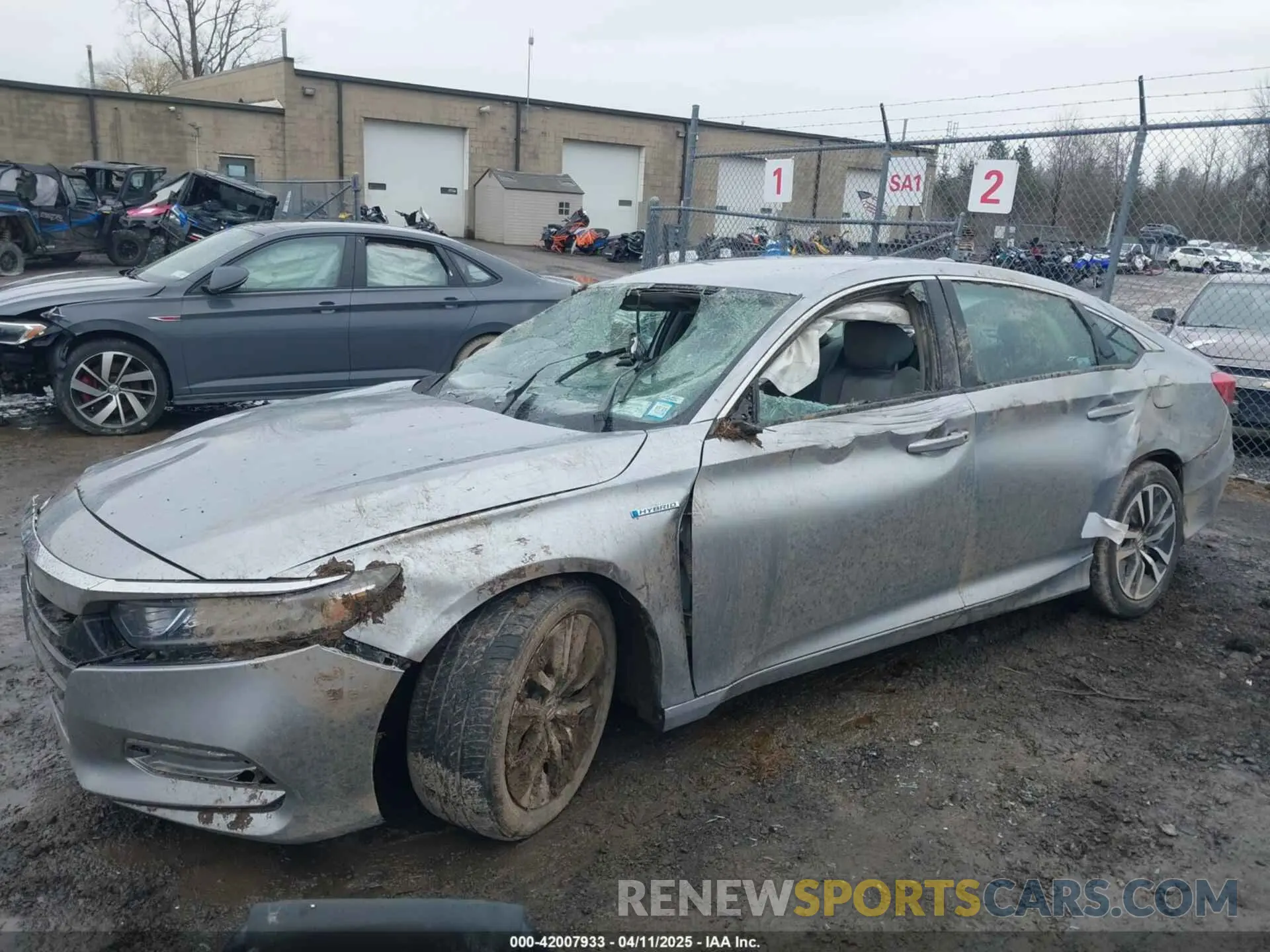 2 fotografías del automóvil dañado 1HGCV3F12KA009961 HONDA ACCORD HYBRID 2019