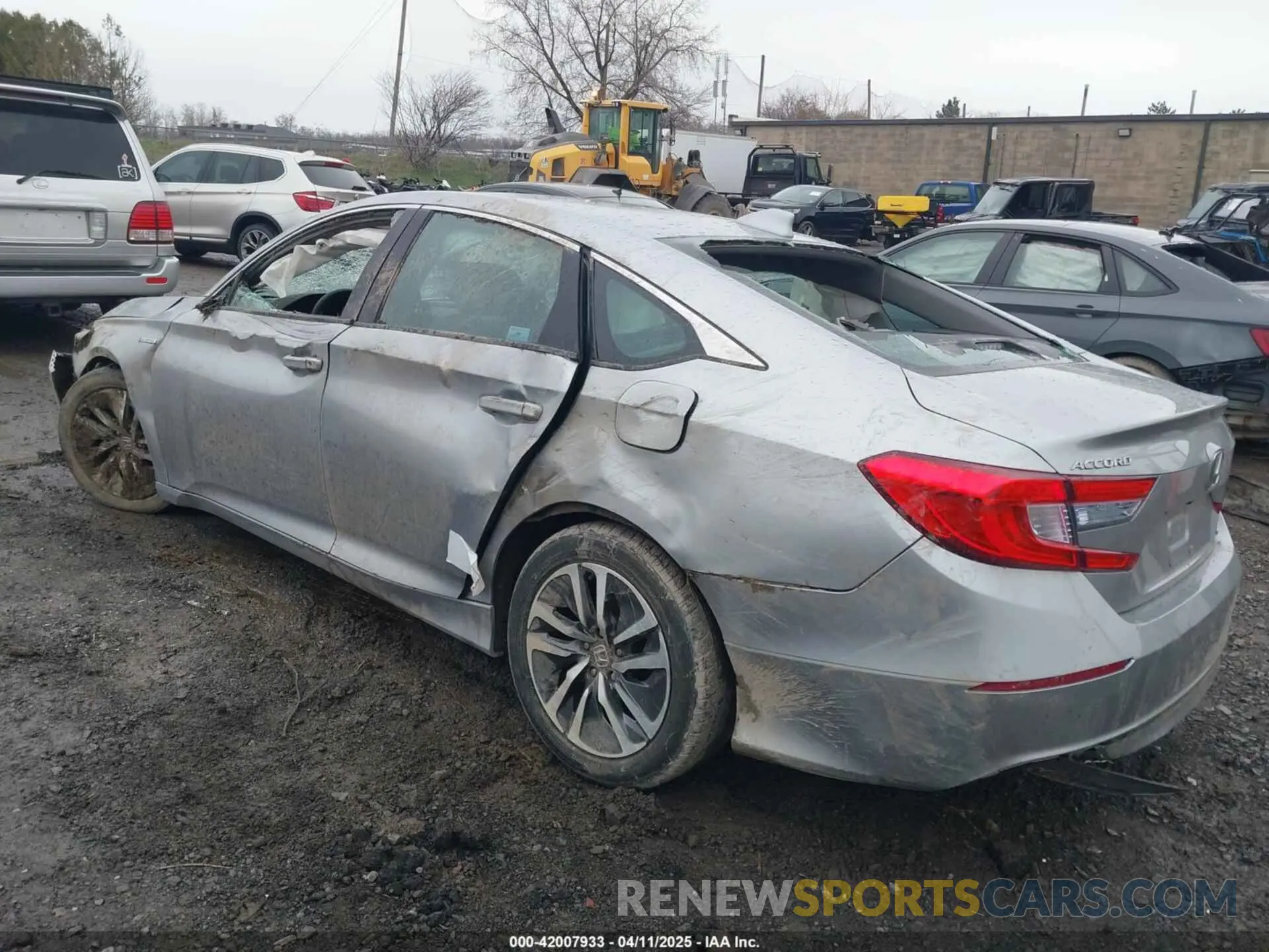 3 fotografías del automóvil dañado 1HGCV3F12KA009961 HONDA ACCORD HYBRID 2019