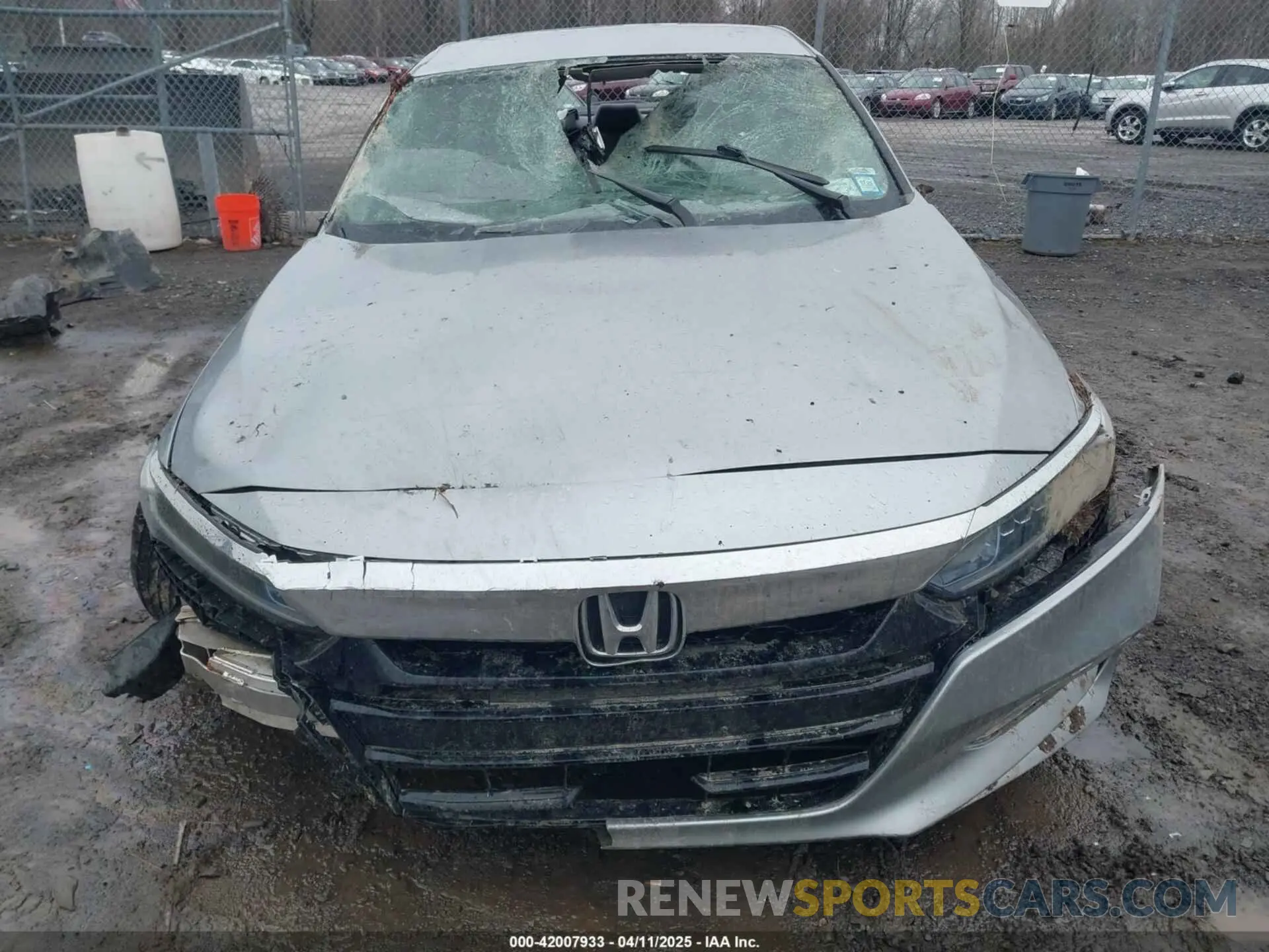 6 fotografías del automóvil dañado 1HGCV3F12KA009961 HONDA ACCORD HYBRID 2019