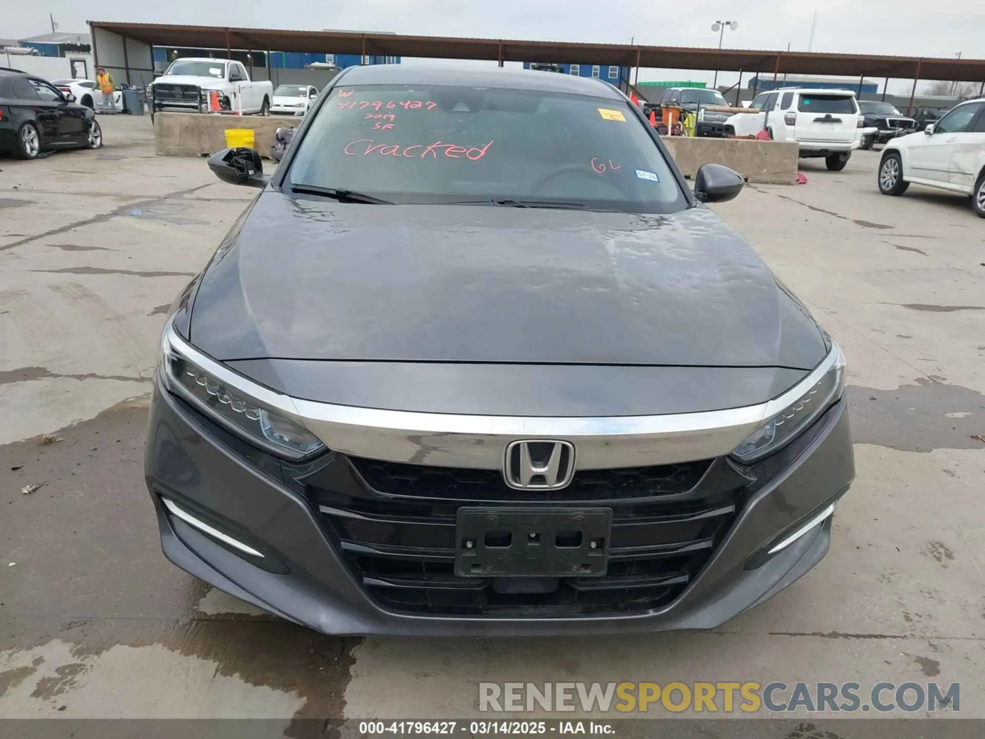 12 fotografías del automóvil dañado 1HGCV3F17KA019711 HONDA ACCORD HYBRID 2019