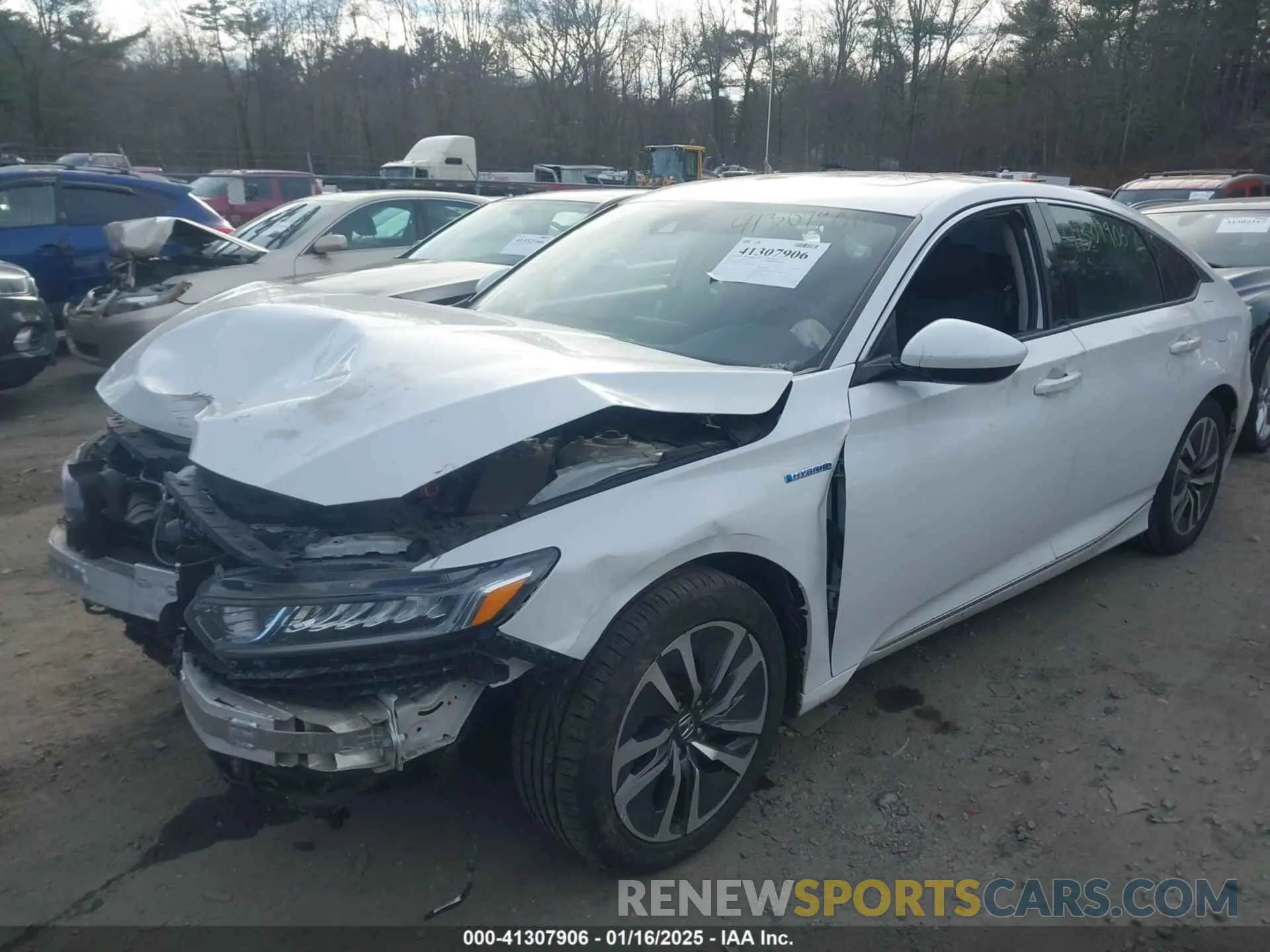 2 fotografías del automóvil dañado 1HGCV3F47KA016012 HONDA ACCORD HYBRID 2019