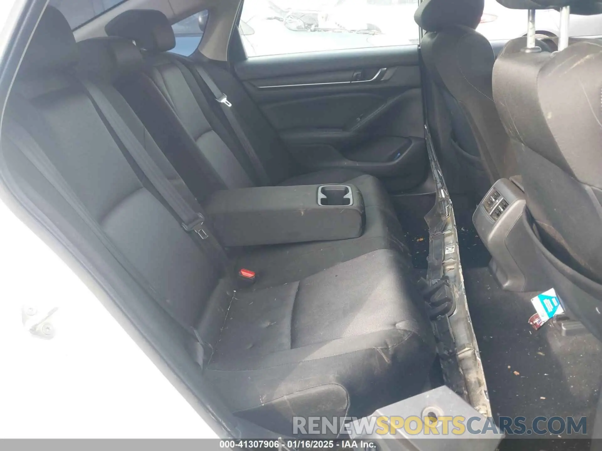 8 fotografías del automóvil dañado 1HGCV3F47KA016012 HONDA ACCORD HYBRID 2019