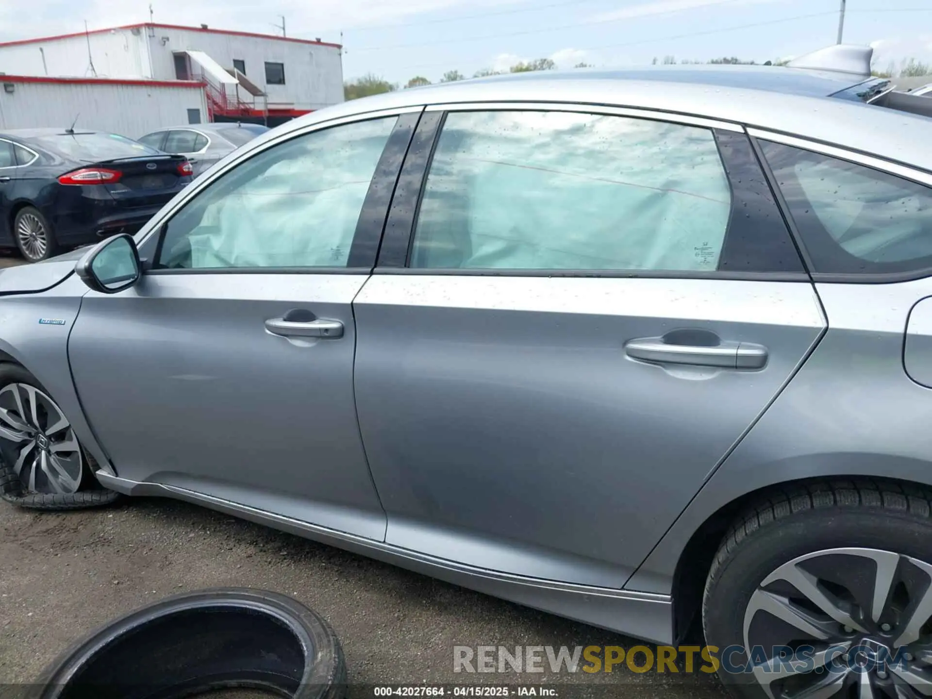 14 fotografías del automóvil dañado 1HGCV3F54KA008359 HONDA ACCORD HYBRID 2019