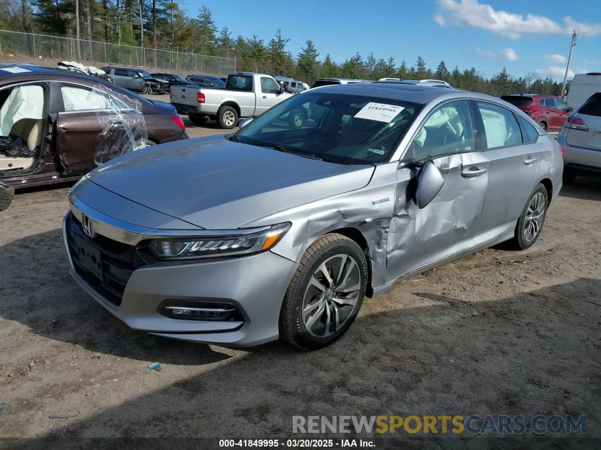 2 fotografías del automóvil dañado 1HGCV3F56KA001218 HONDA ACCORD HYBRID 2019