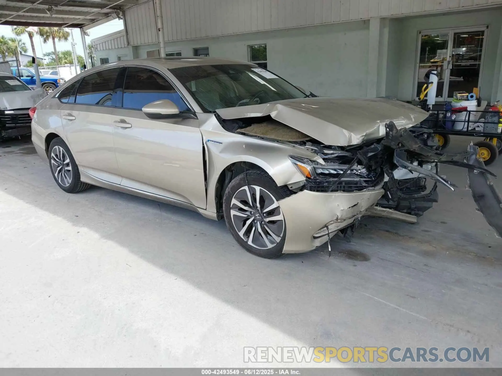 1 fotografías del automóvil dañado 1HGCV3F59KA015906 HONDA ACCORD HYBRID 2019