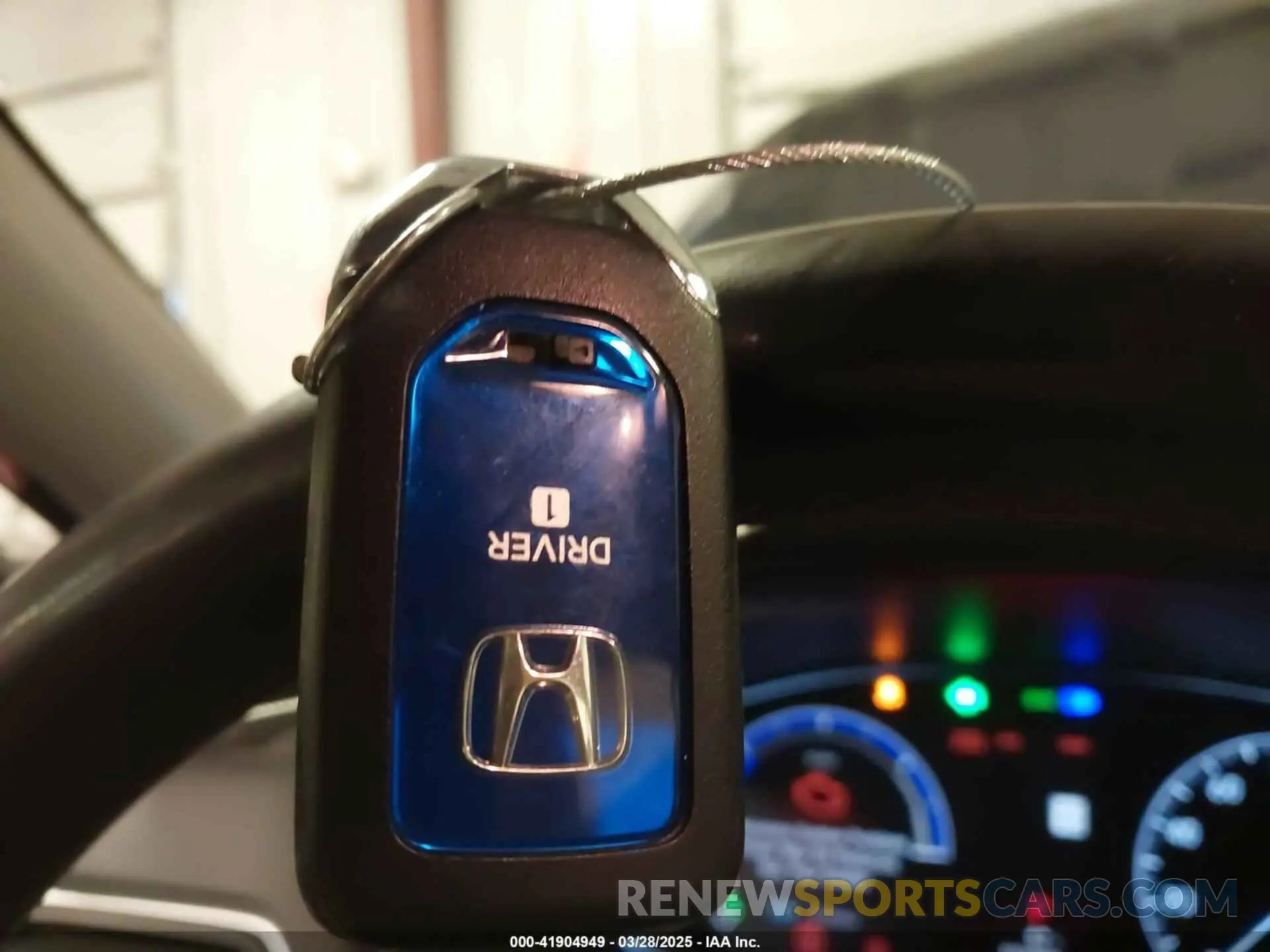 11 fotografías del automóvil dañado 1HGCV3F92KA005107 HONDA ACCORD HYBRID 2019