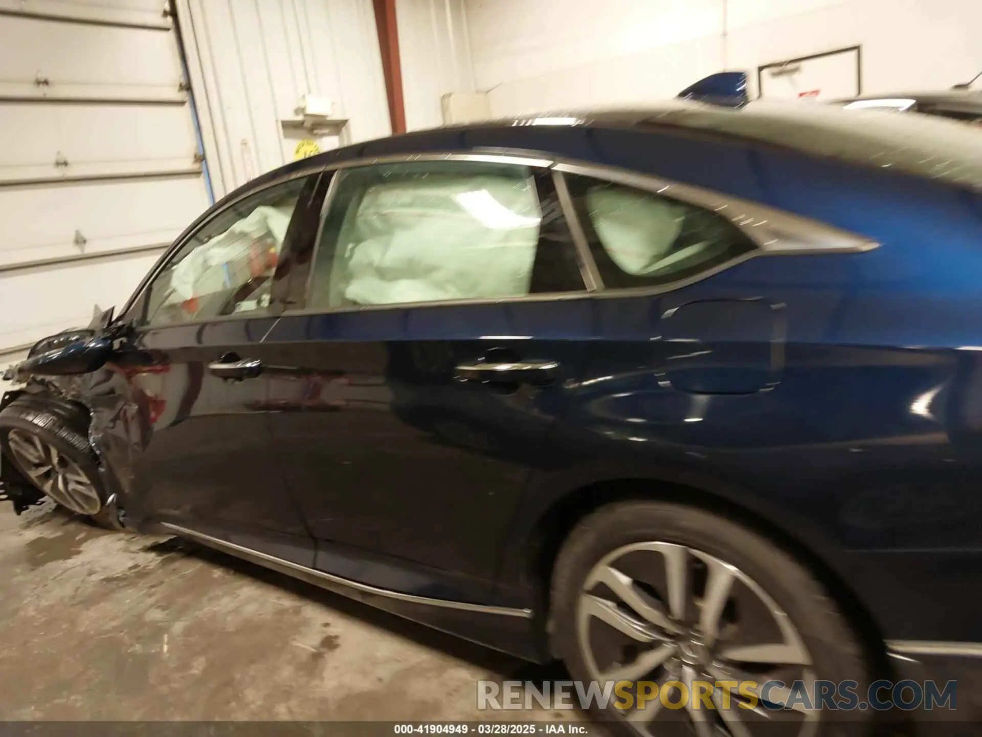 15 fotografías del automóvil dañado 1HGCV3F92KA005107 HONDA ACCORD HYBRID 2019