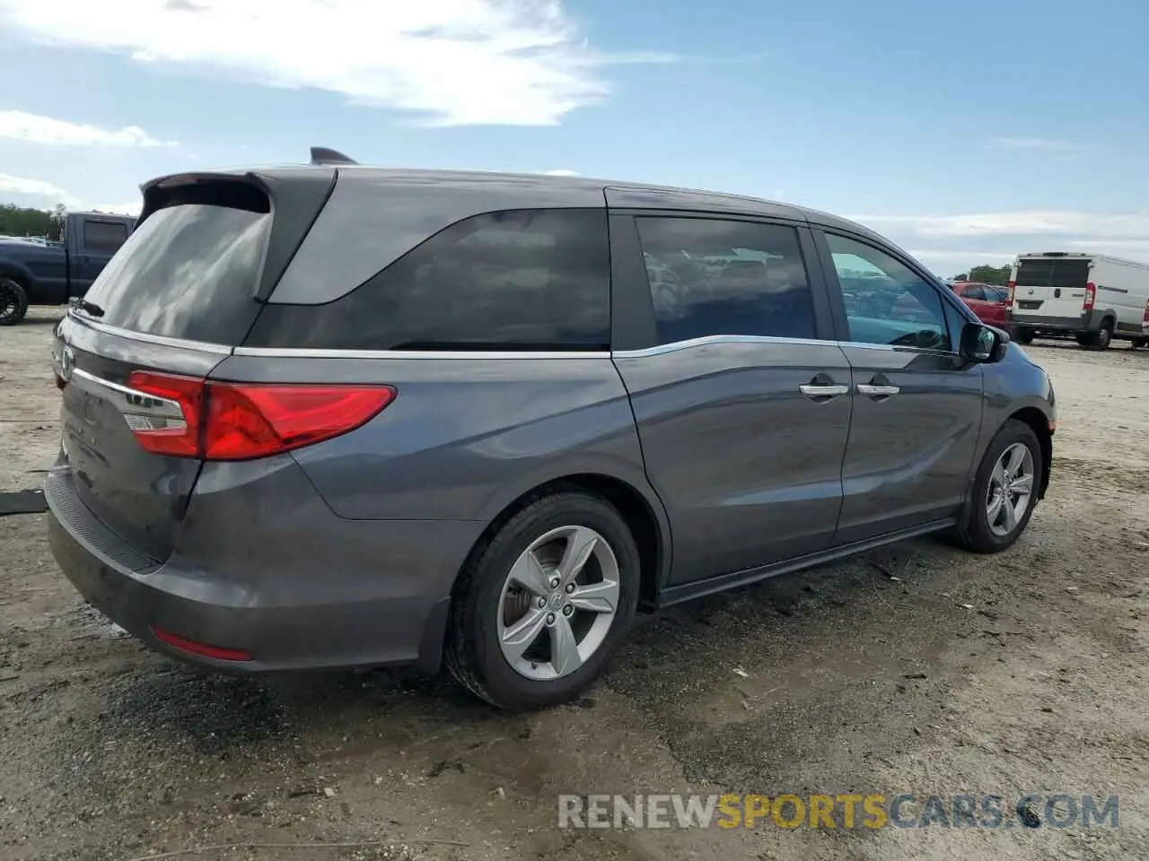 3 fotografías del automóvil dañado 5FNRL6H51KB056583 HONDA All Models 2019
