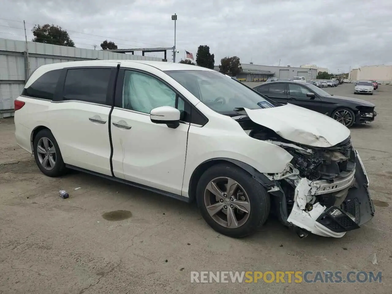 4 fotografías del automóvil dañado 5FNRL6H55KB047191 HONDA All Models 2019