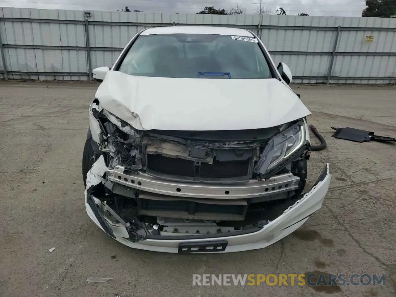 5 fotografías del automóvil dañado 5FNRL6H55KB047191 HONDA All Models 2019