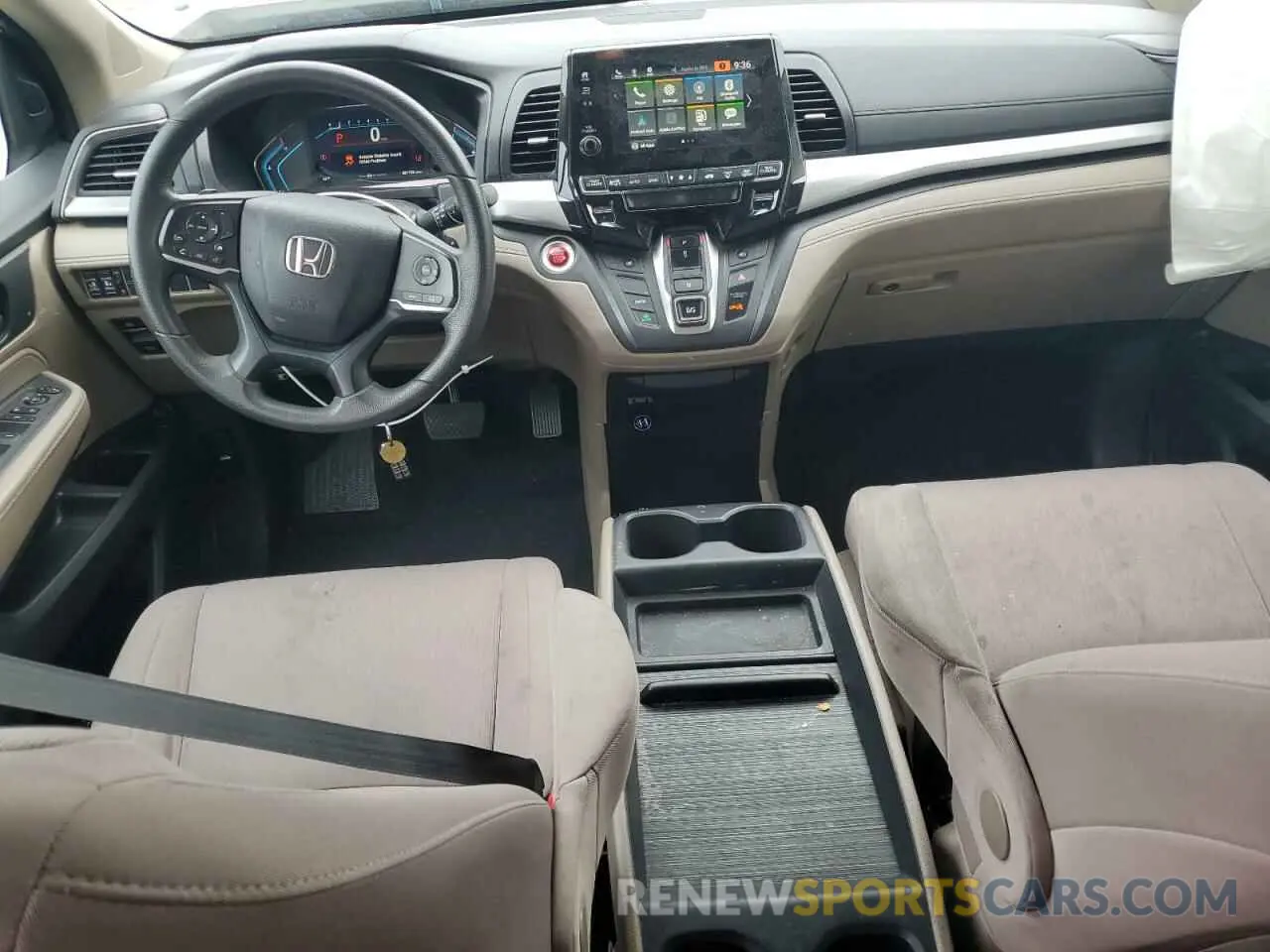 8 fotografías del automóvil dañado 5FNRL6H55KB047191 HONDA All Models 2019