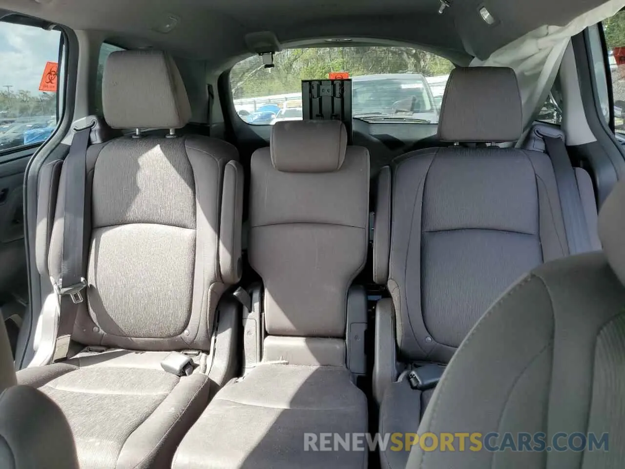 10 fotografías del automóvil dañado 5FNRL6H59KB101009 HONDA All Models 2019