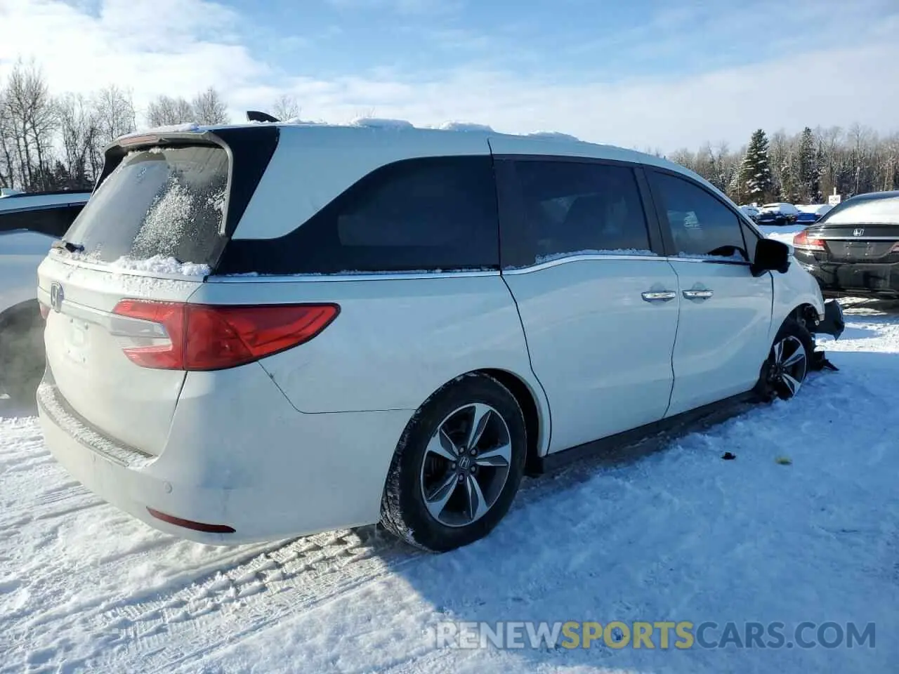 3 fotografías del automóvil dañado 5FNRL6H61KB506256 HONDA All Models 2019