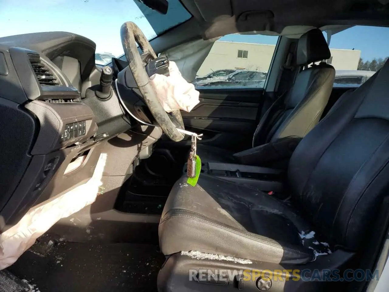 7 fotografías del automóvil dañado 5FNRL6H61KB506256 HONDA All Models 2019