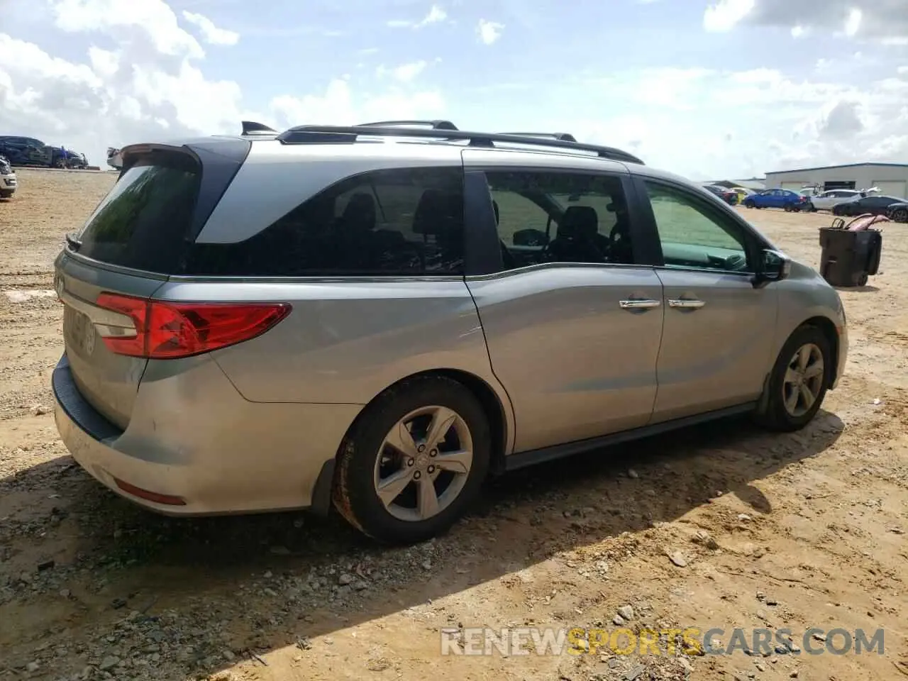 3 fotografías del automóvil dañado 5FNRL6H70KB005948 HONDA All Models 2019