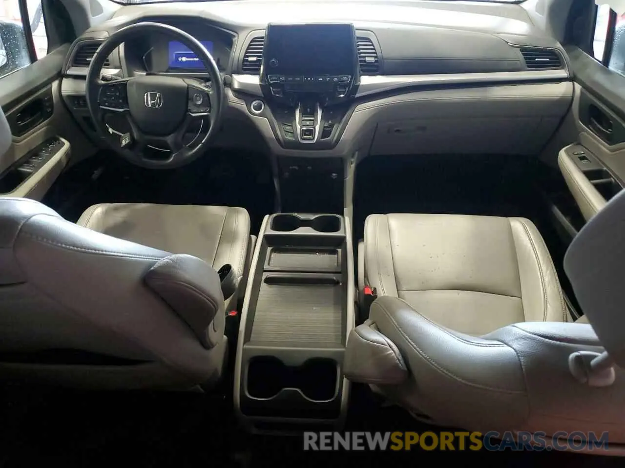 8 fotografías del automóvil dañado 5FNRL6H70KB016433 HONDA All Models 2019