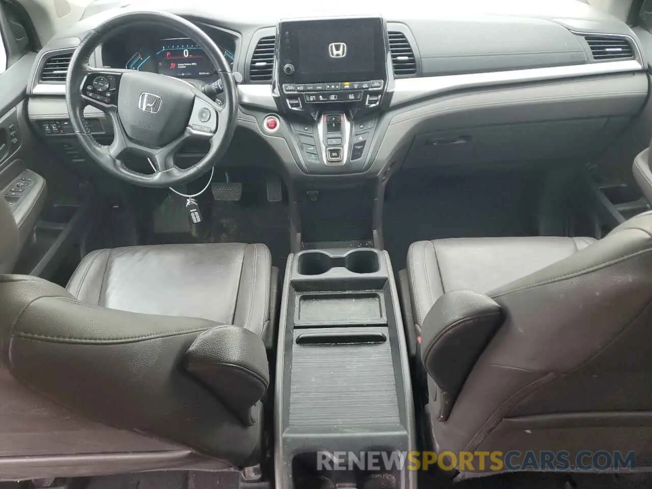 8 fotografías del automóvil dañado 5FNRL6H71KB001522 HONDA All Models 2019