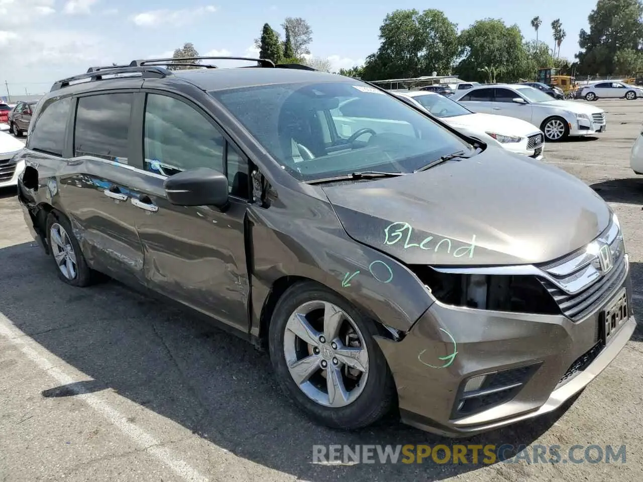 4 fotografías del automóvil dañado 5FNRL6H71KB066628 HONDA All Models 2019