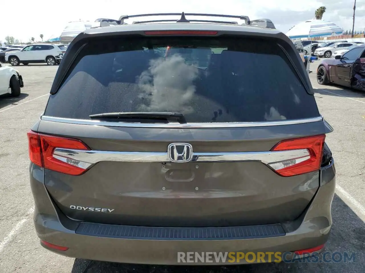 6 fotografías del automóvil dañado 5FNRL6H71KB066628 HONDA All Models 2019
