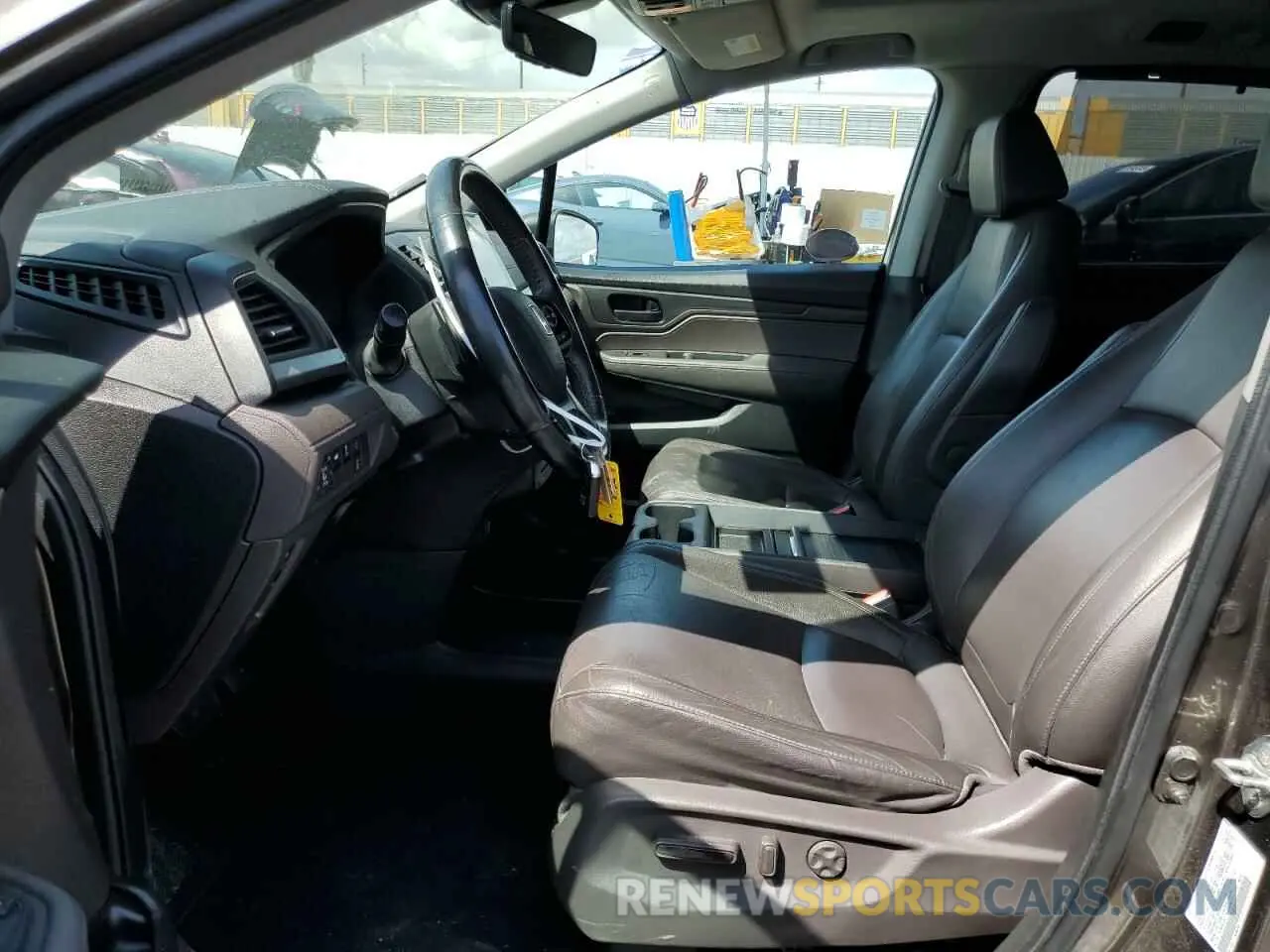 7 fotografías del automóvil dañado 5FNRL6H71KB066628 HONDA All Models 2019