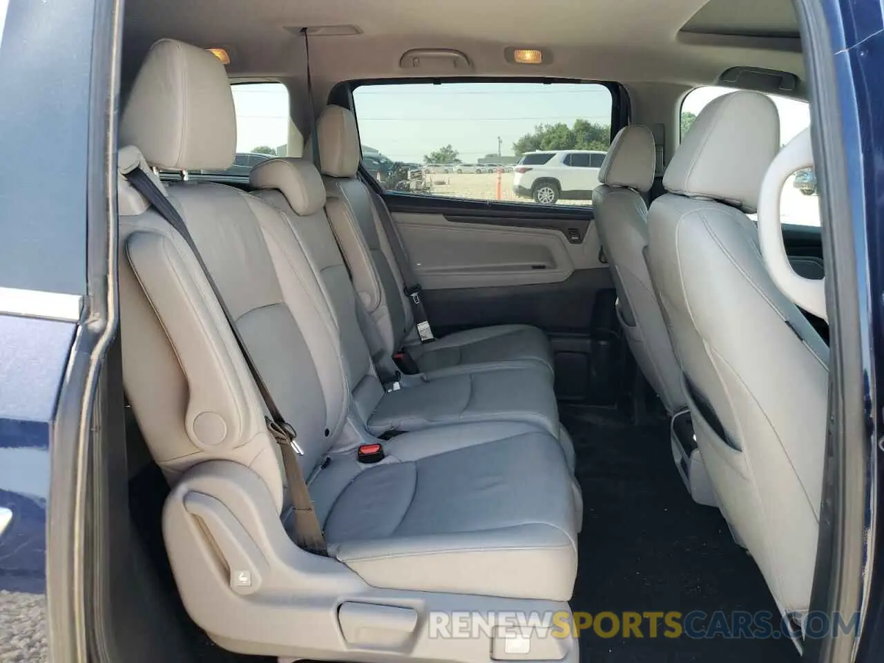 11 fotografías del automóvil dañado 5FNRL6H71KB086667 HONDA All Models 2019