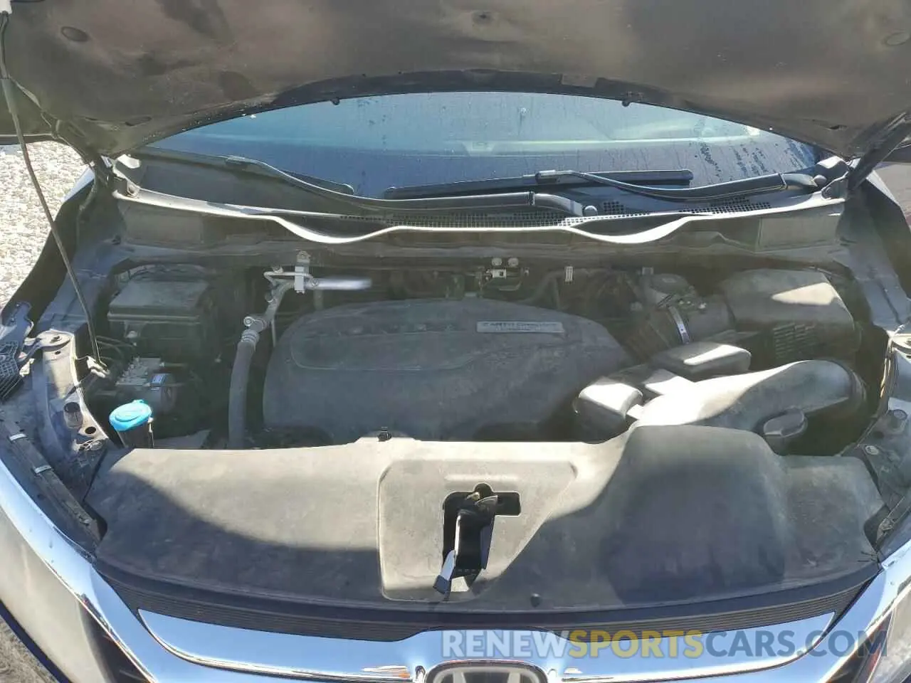 12 fotografías del automóvil dañado 5FNRL6H71KB086667 HONDA All Models 2019