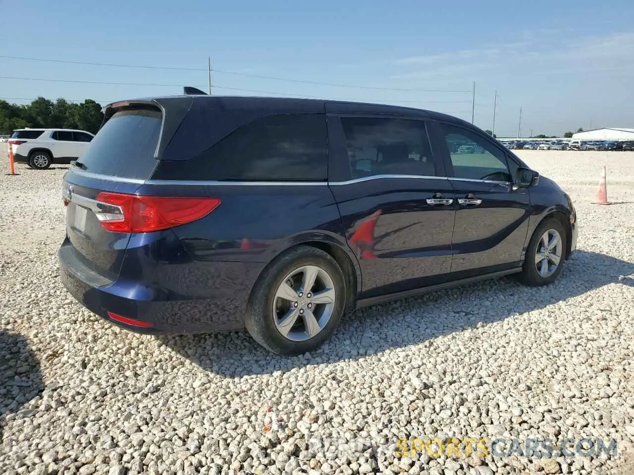 3 fotografías del automóvil dañado 5FNRL6H71KB086667 HONDA All Models 2019