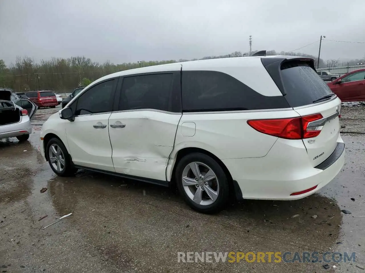 2 fotografías del automóvil dañado 5FNRL6H73KB057624 HONDA All Models 2019