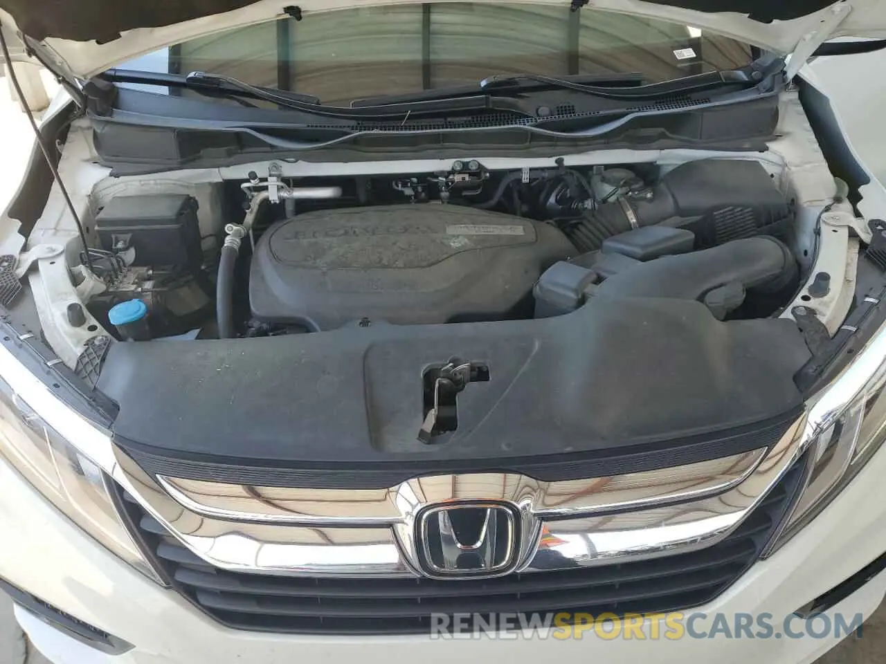 11 fotografías del automóvil dañado 5FNRL6H73KB084208 HONDA All Models 2019