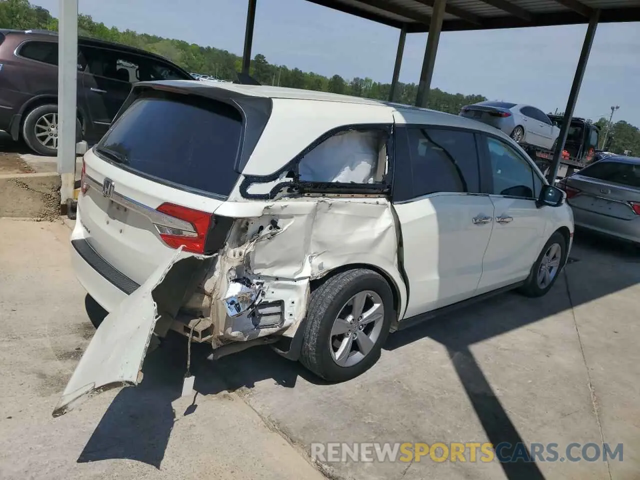 3 fotografías del automóvil dañado 5FNRL6H73KB084208 HONDA All Models 2019