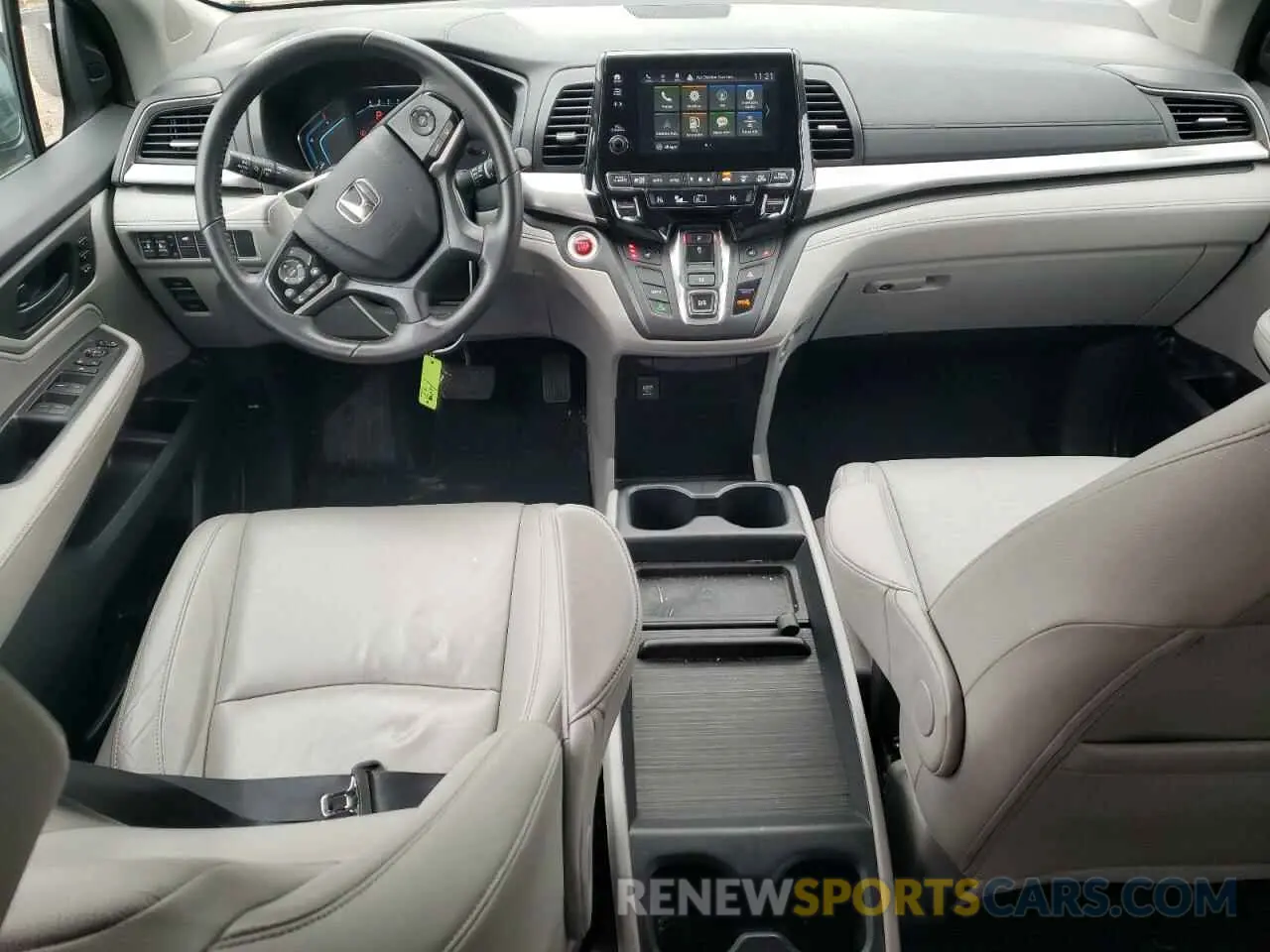 8 fotografías del automóvil dañado 5FNRL6H74KB004916 HONDA All Models 2019