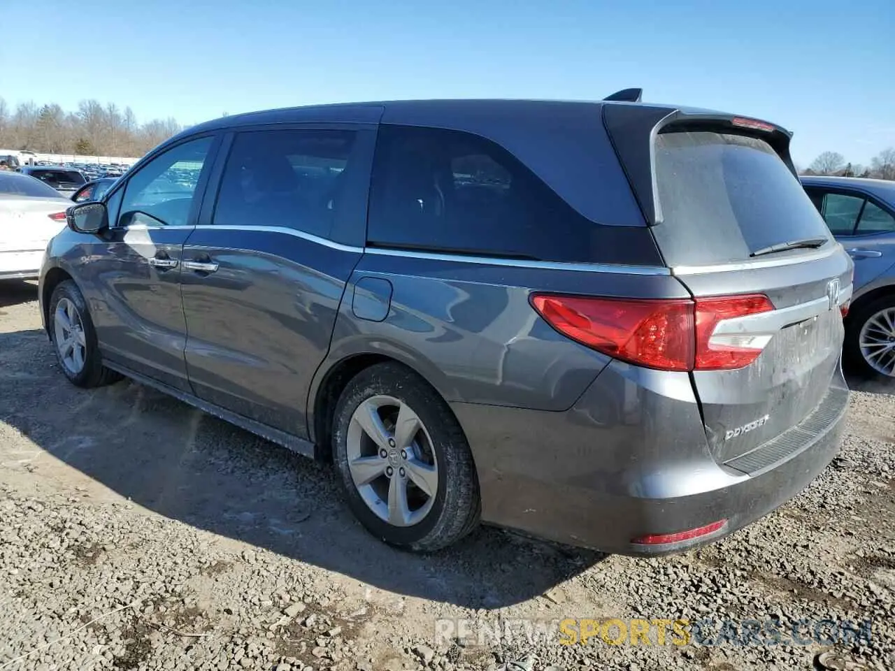 2 fotografías del automóvil dañado 5FNRL6H74KB073086 HONDA All Models 2019